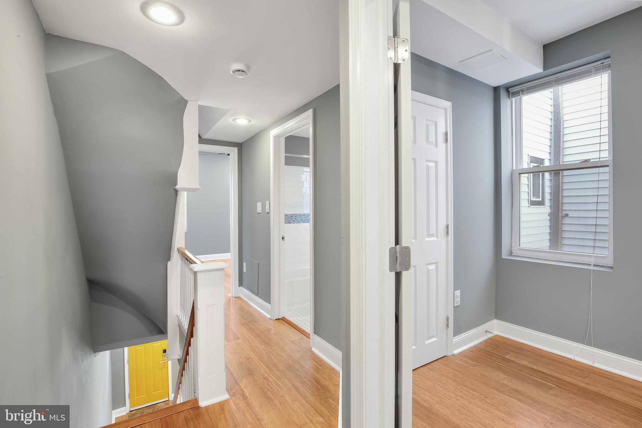 OLDE KENSINGTON - Residential Lease