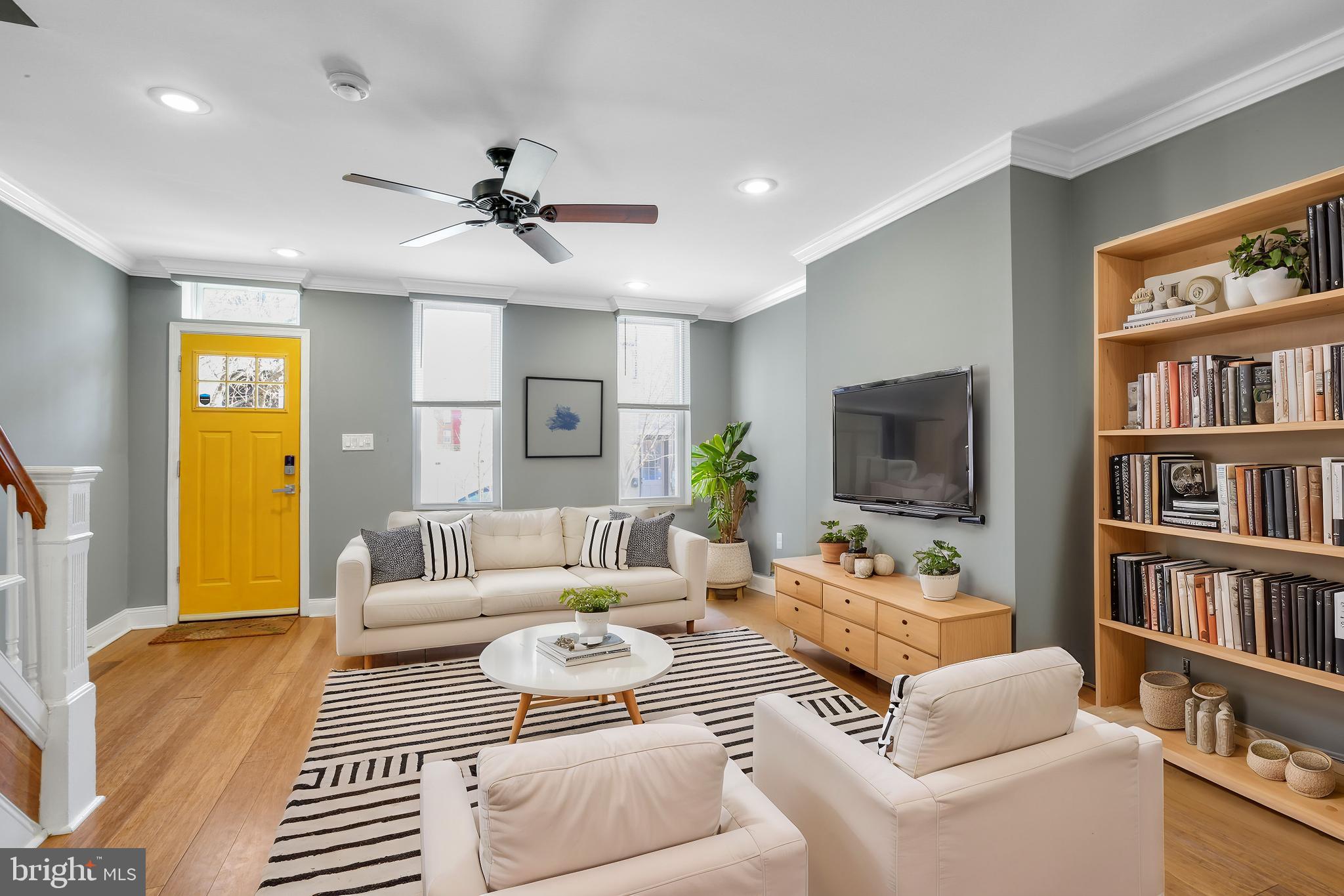 OLDE KENSINGTON - Residential Lease