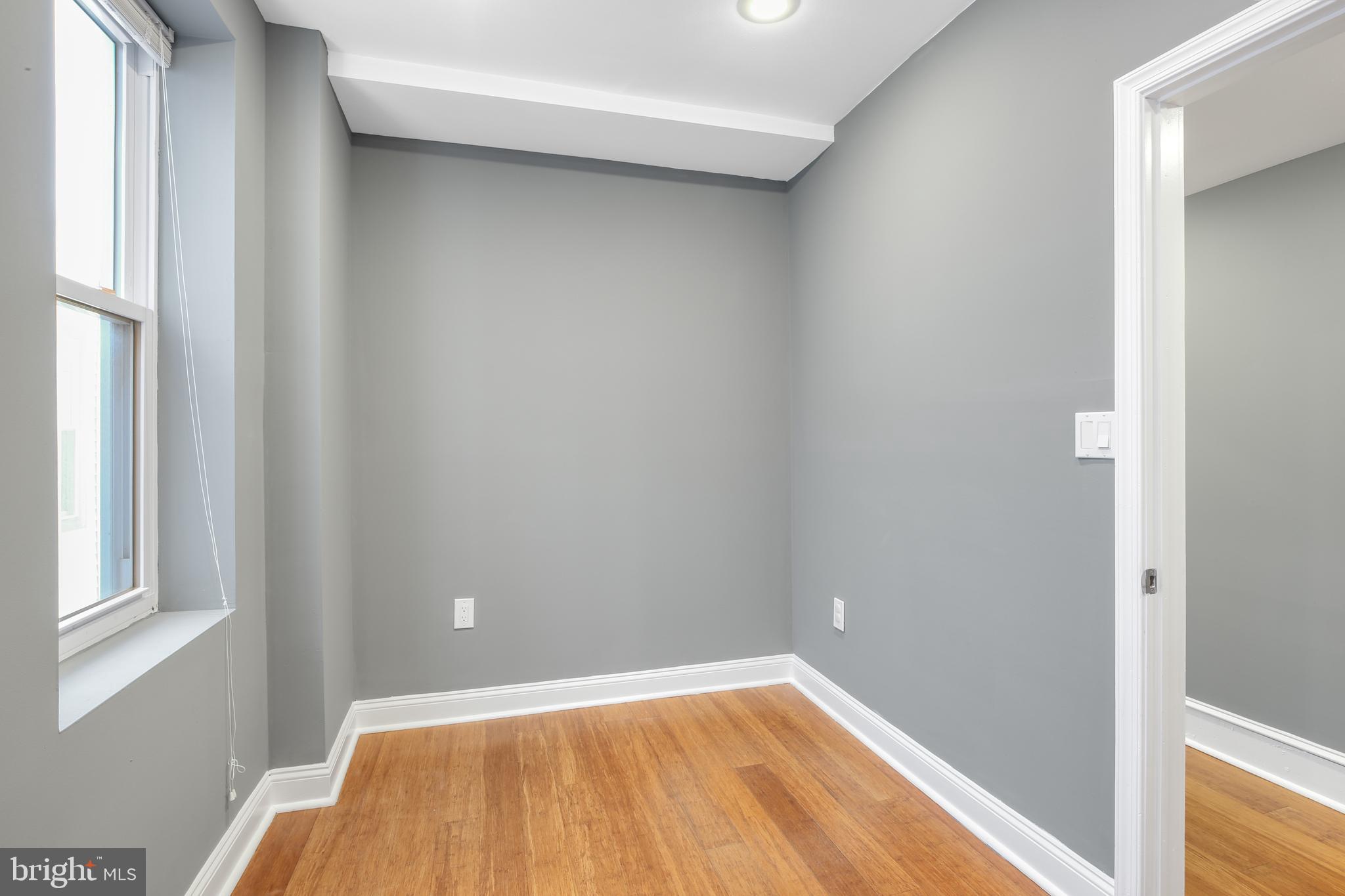 OLDE KENSINGTON - Residential Lease