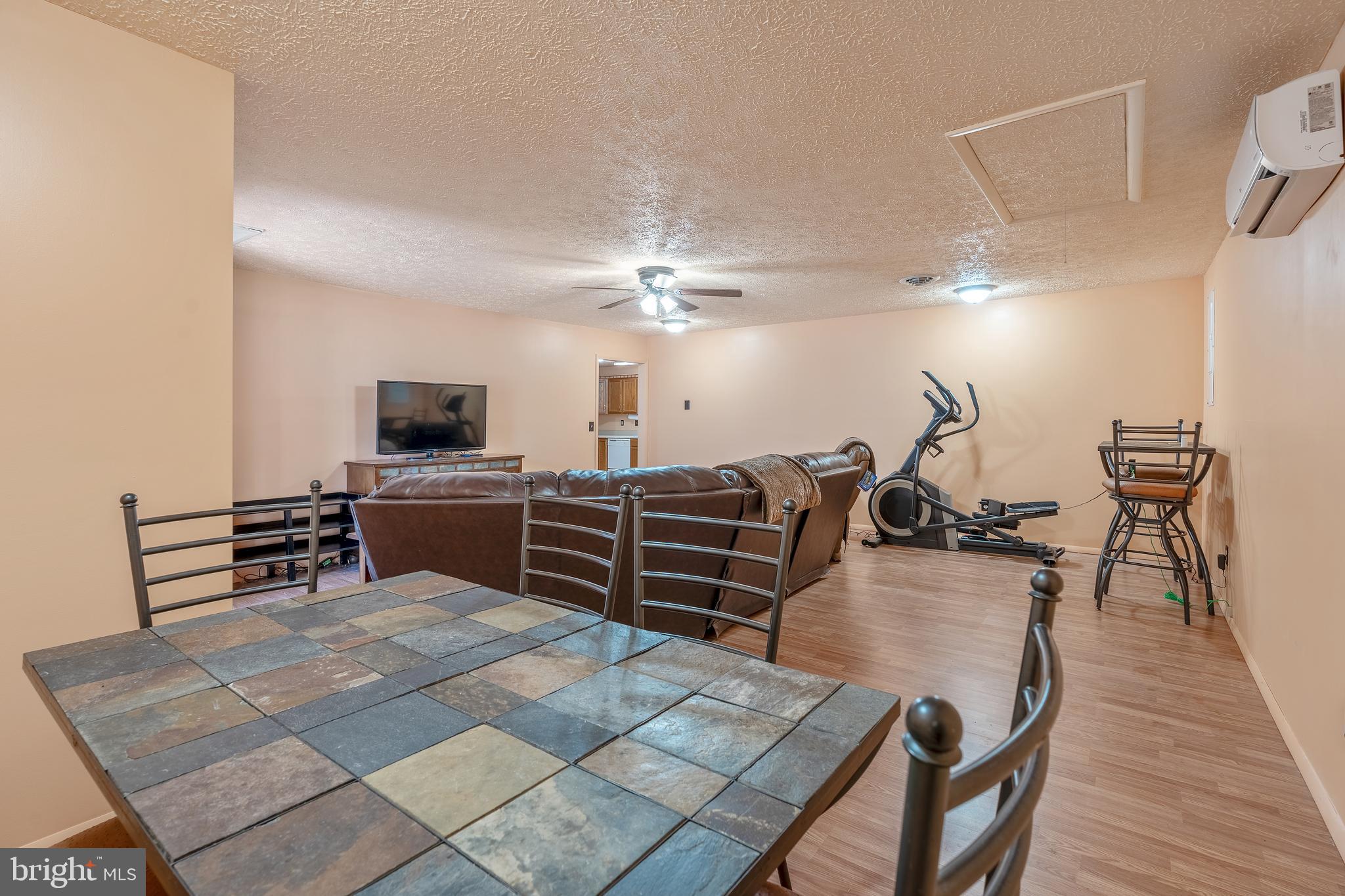 QUAIL VALLEY - Residential