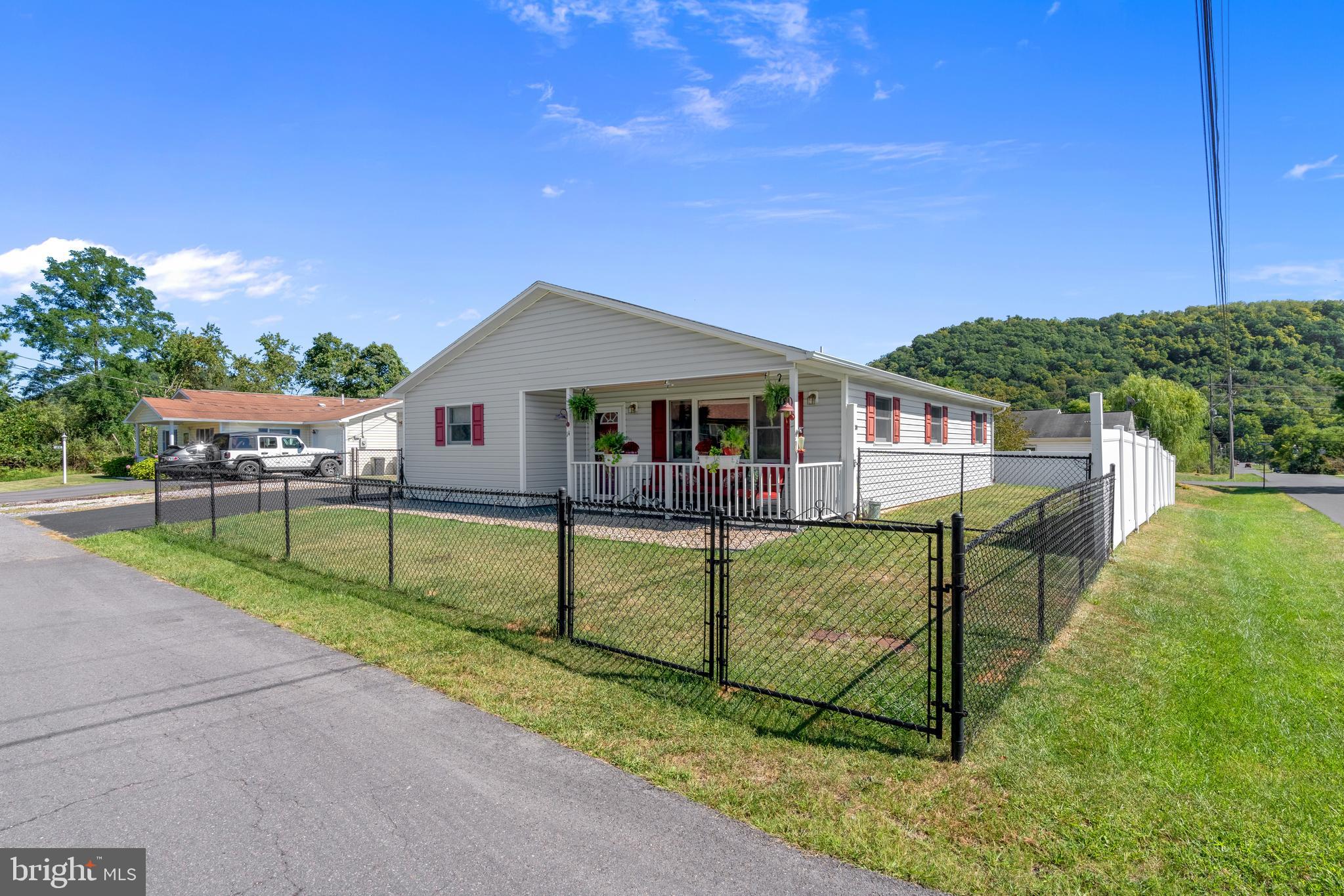 QUAIL VALLEY - Residential