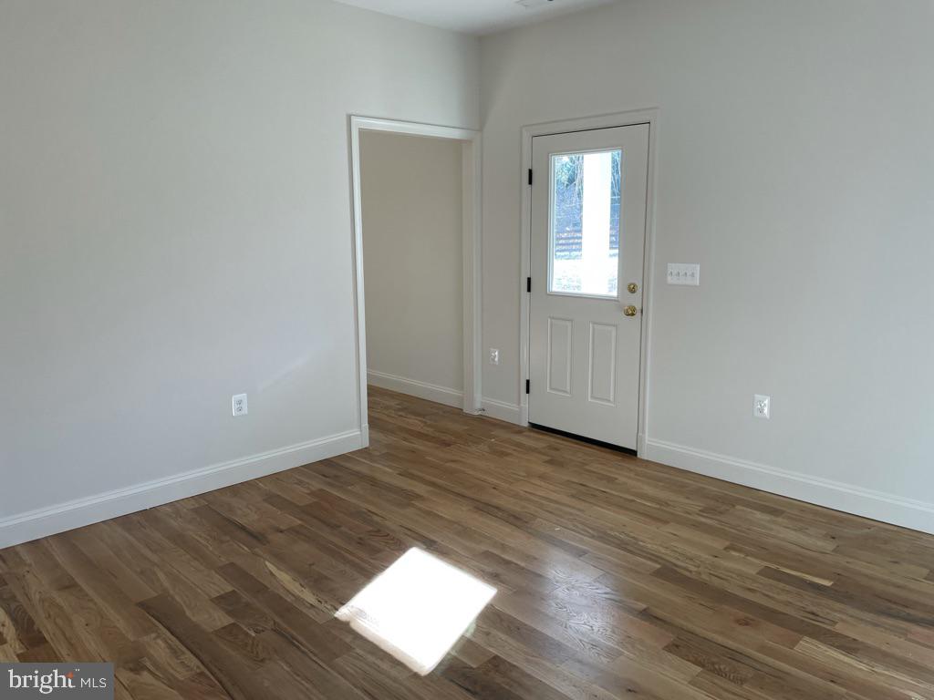 COCKEYSVILLE - Residential Lease