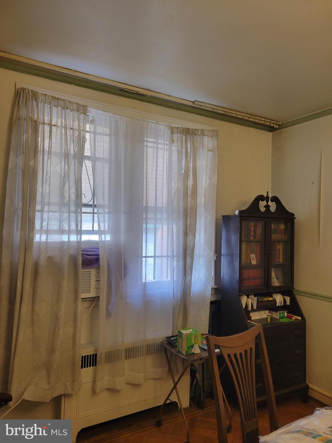 LOGAN - Residential