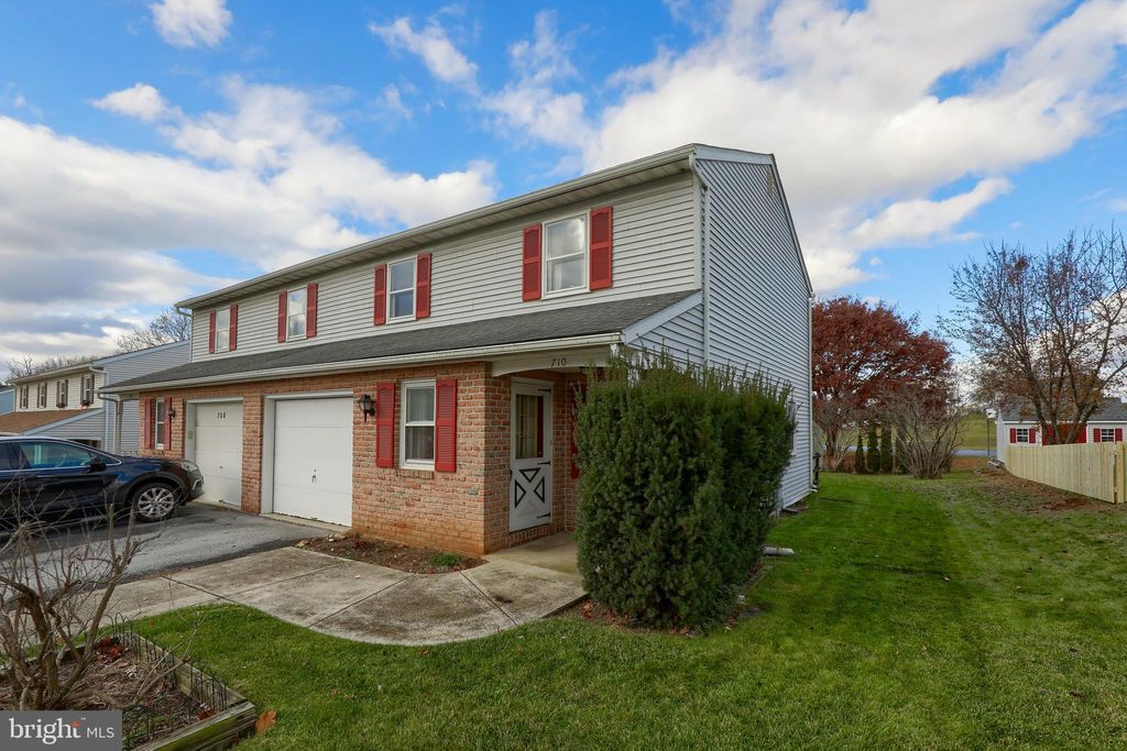 Photo of 710 Lincoln Avenue, Ephrata, PA 17522 (MLS # PALA2044180)