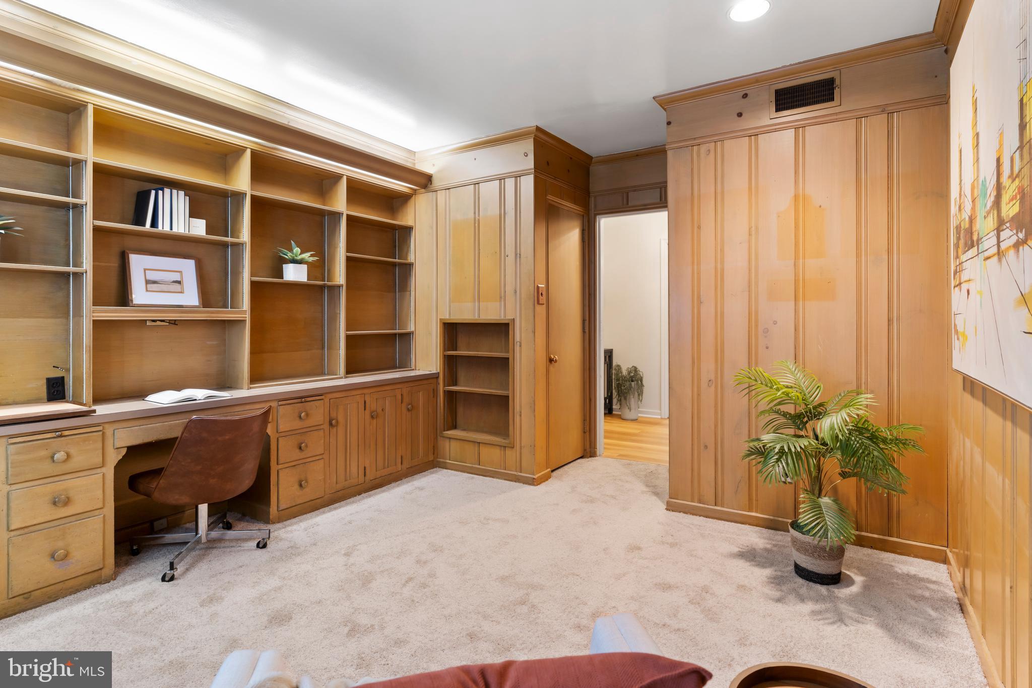 HARRISBURG CITY - Residential