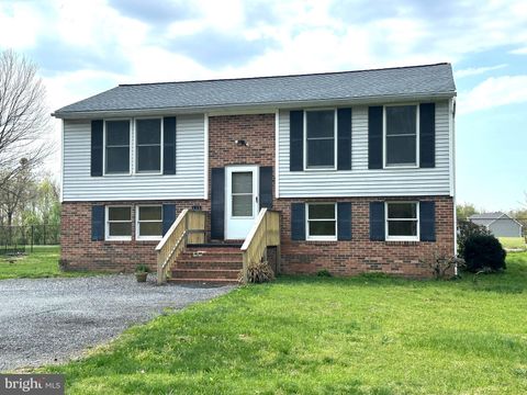 Homes For Sale - 119 Cove Point Road<br/> Calvert County, LUSBY, MD 20657