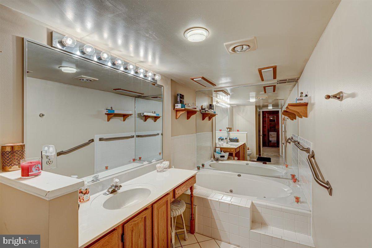 AQUIA HARBOUR - Residential