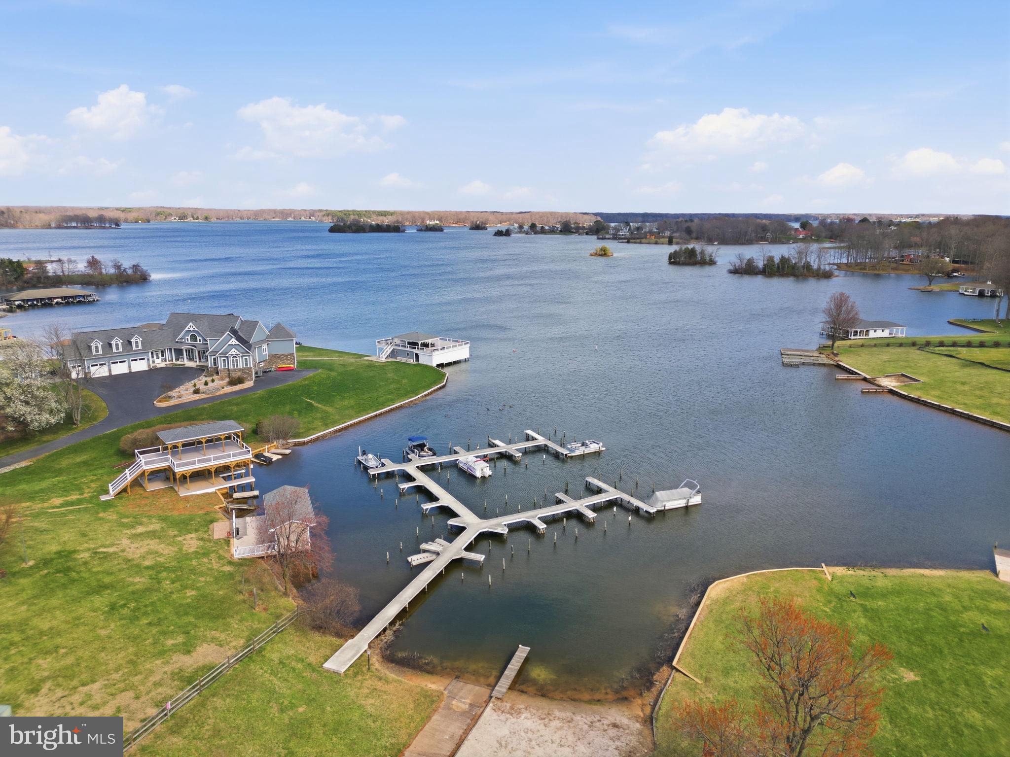 TARA WOODS - Residential