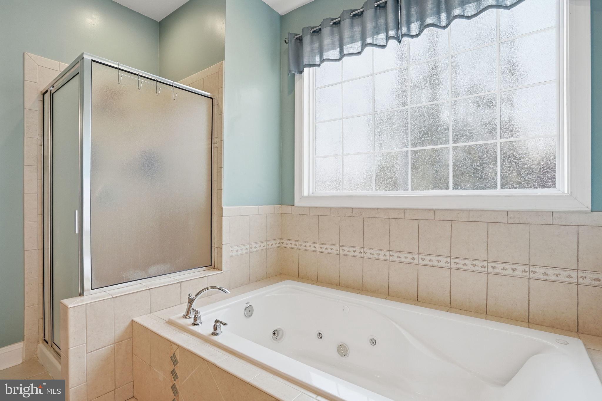 TARA WOODS - Residential