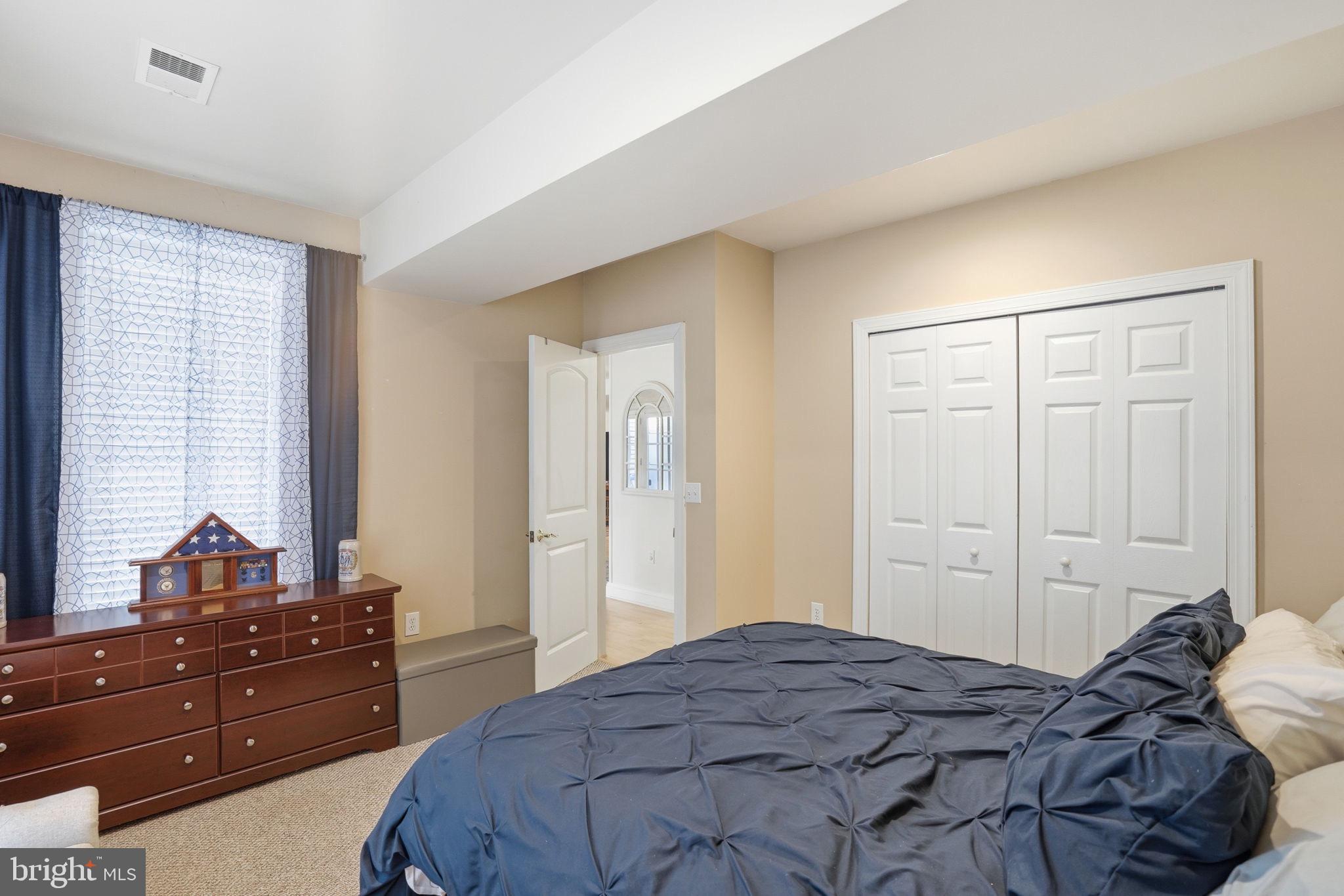 TARA WOODS - Residential