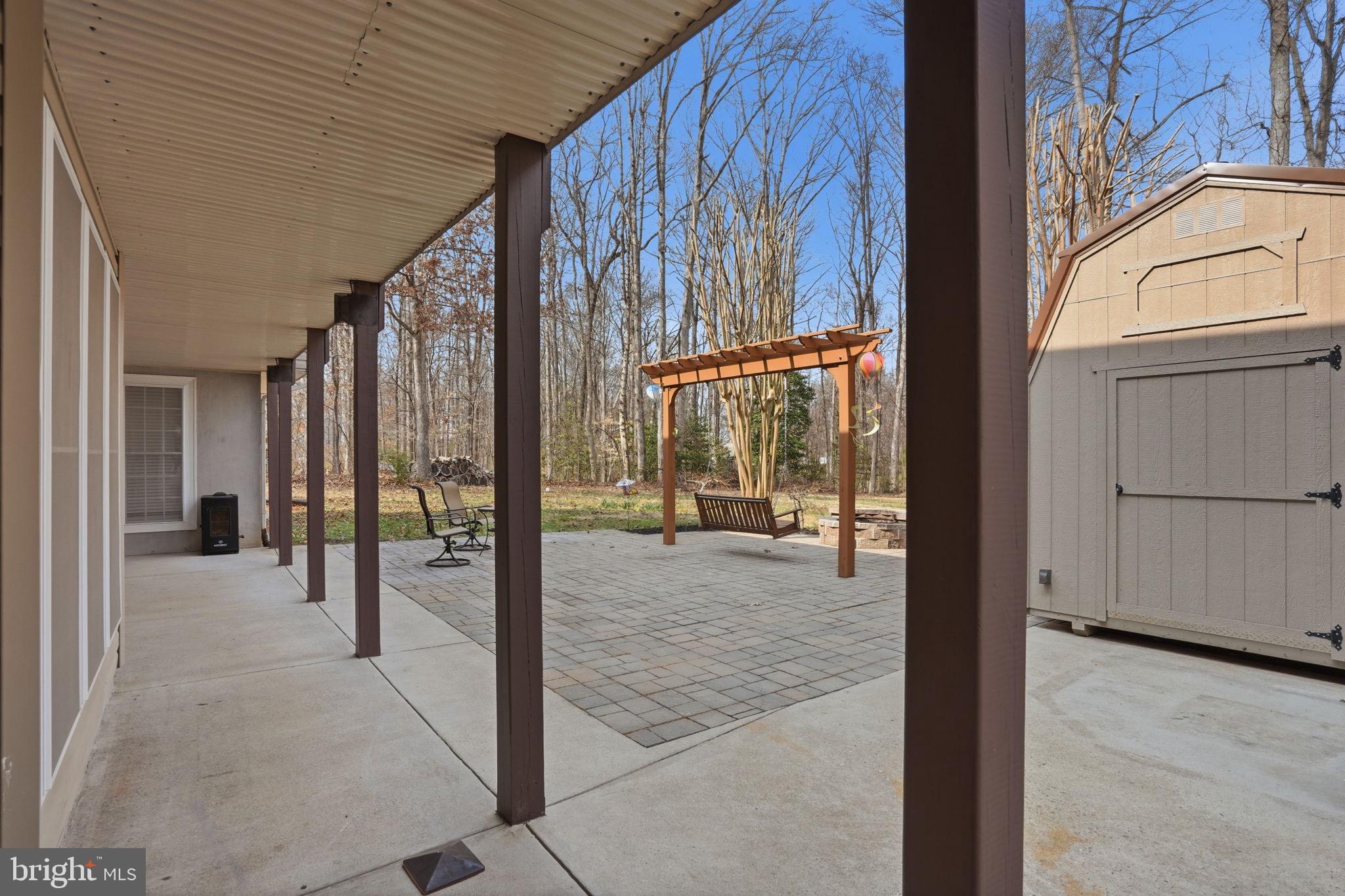 TARA WOODS - Residential