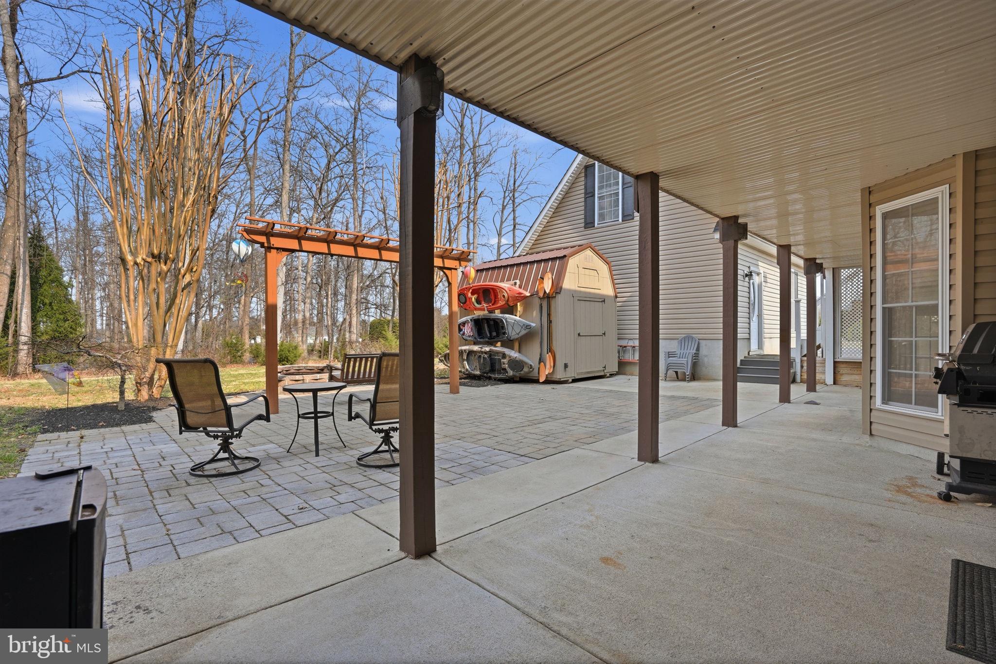 TARA WOODS - Residential