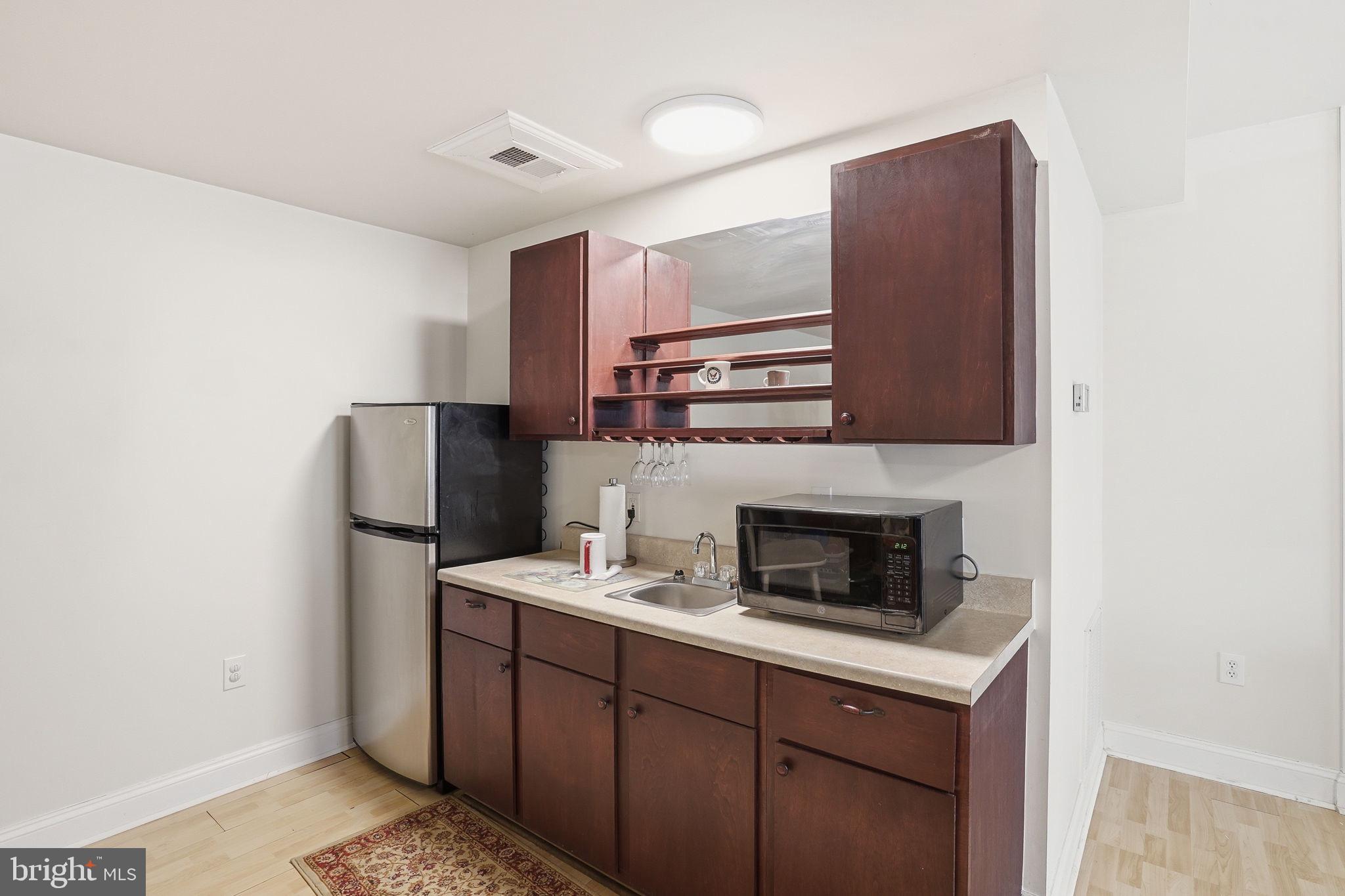 TARA WOODS - Residential