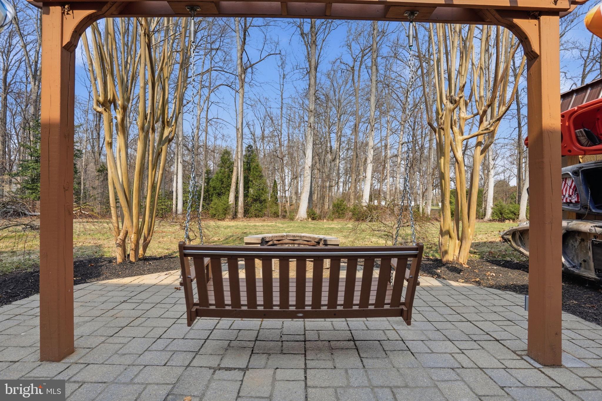 TARA WOODS - Residential