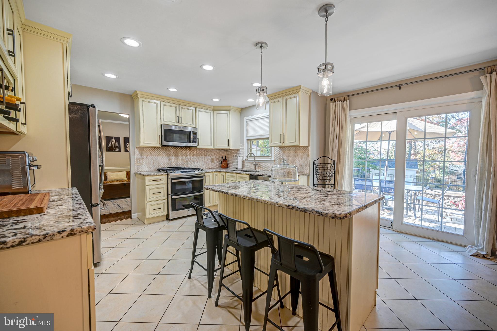 HAINES ACRES - Residential