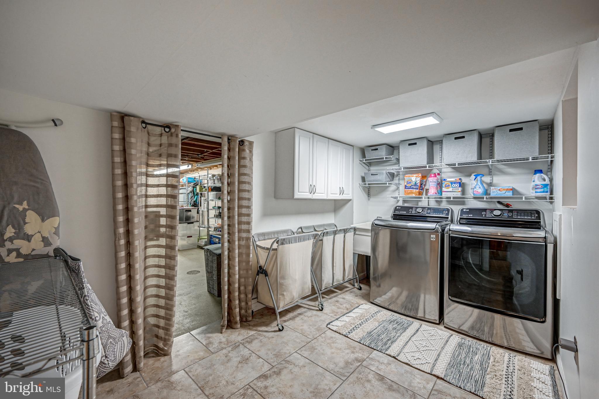 HAINES ACRES - Residential