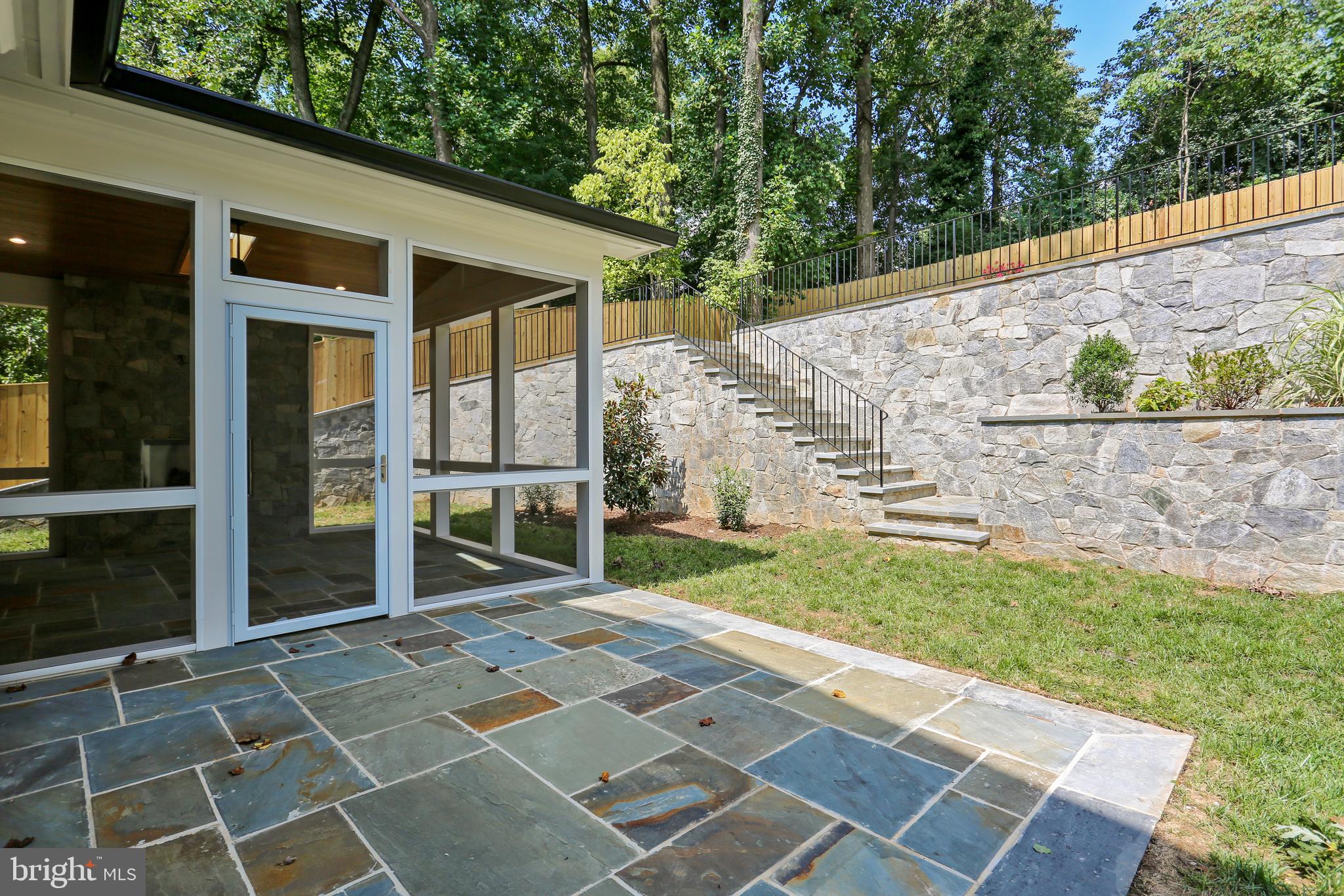 GLEN ECHO HEIGHTS - Residential