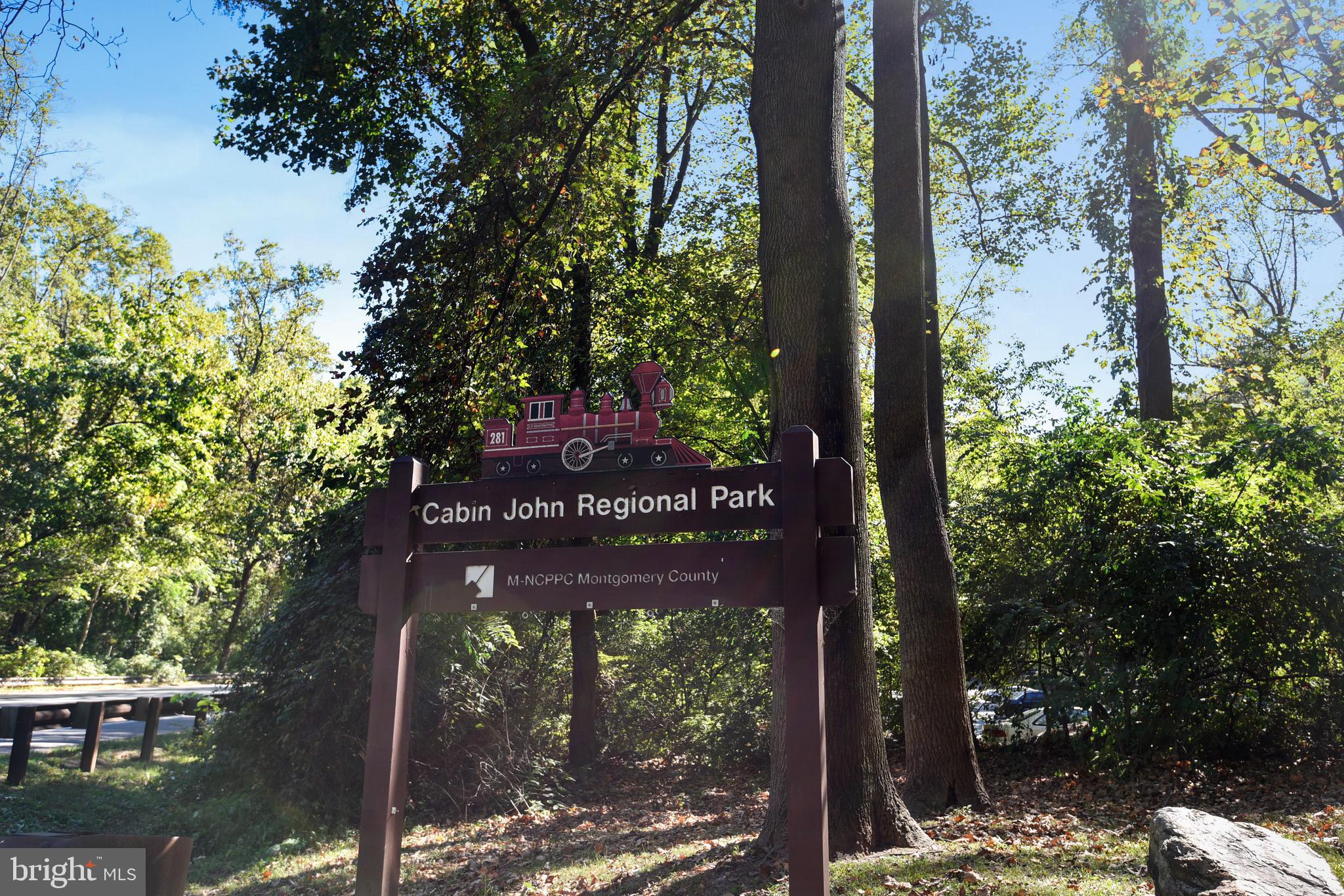 GLEN ECHO HEIGHTS - Residential