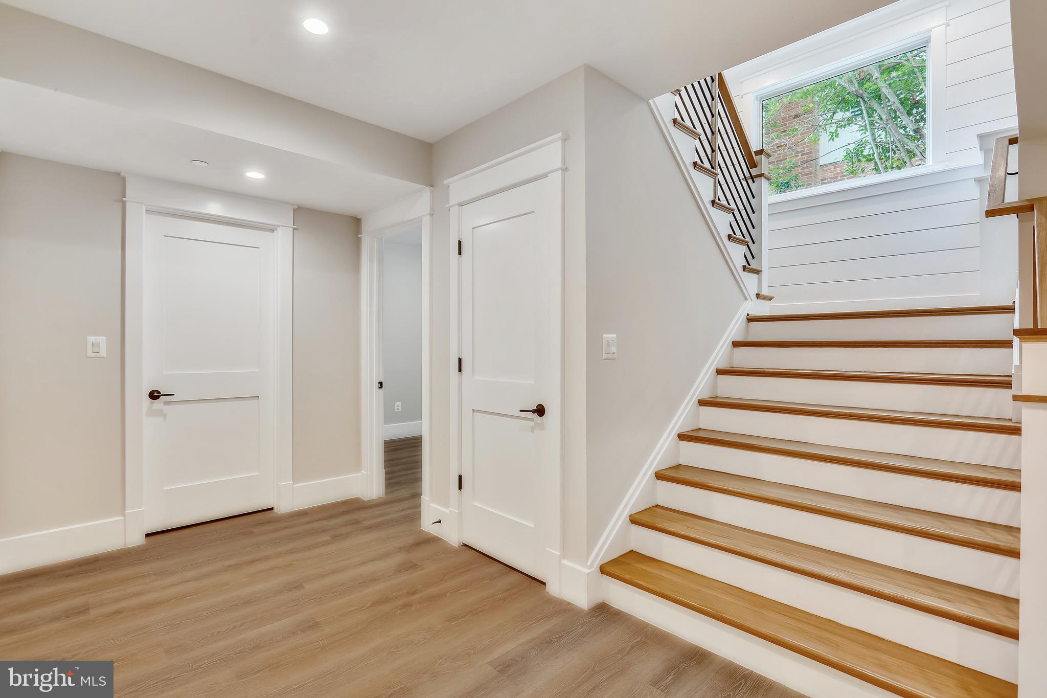 GLEN ECHO HEIGHTS - Residential