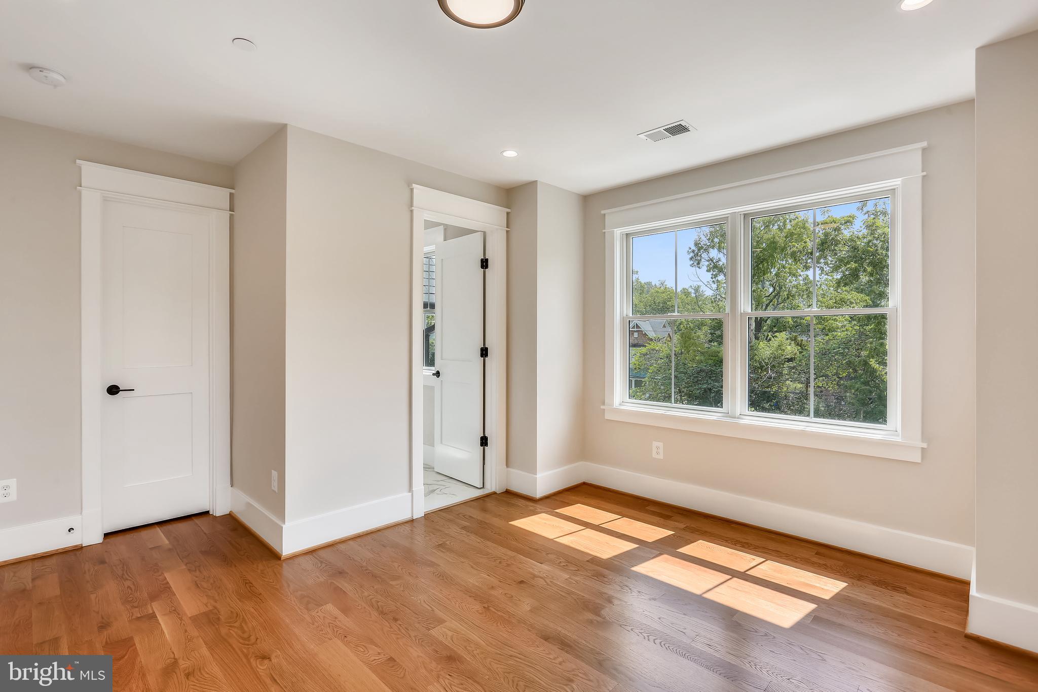 GLEN ECHO HEIGHTS - Residential