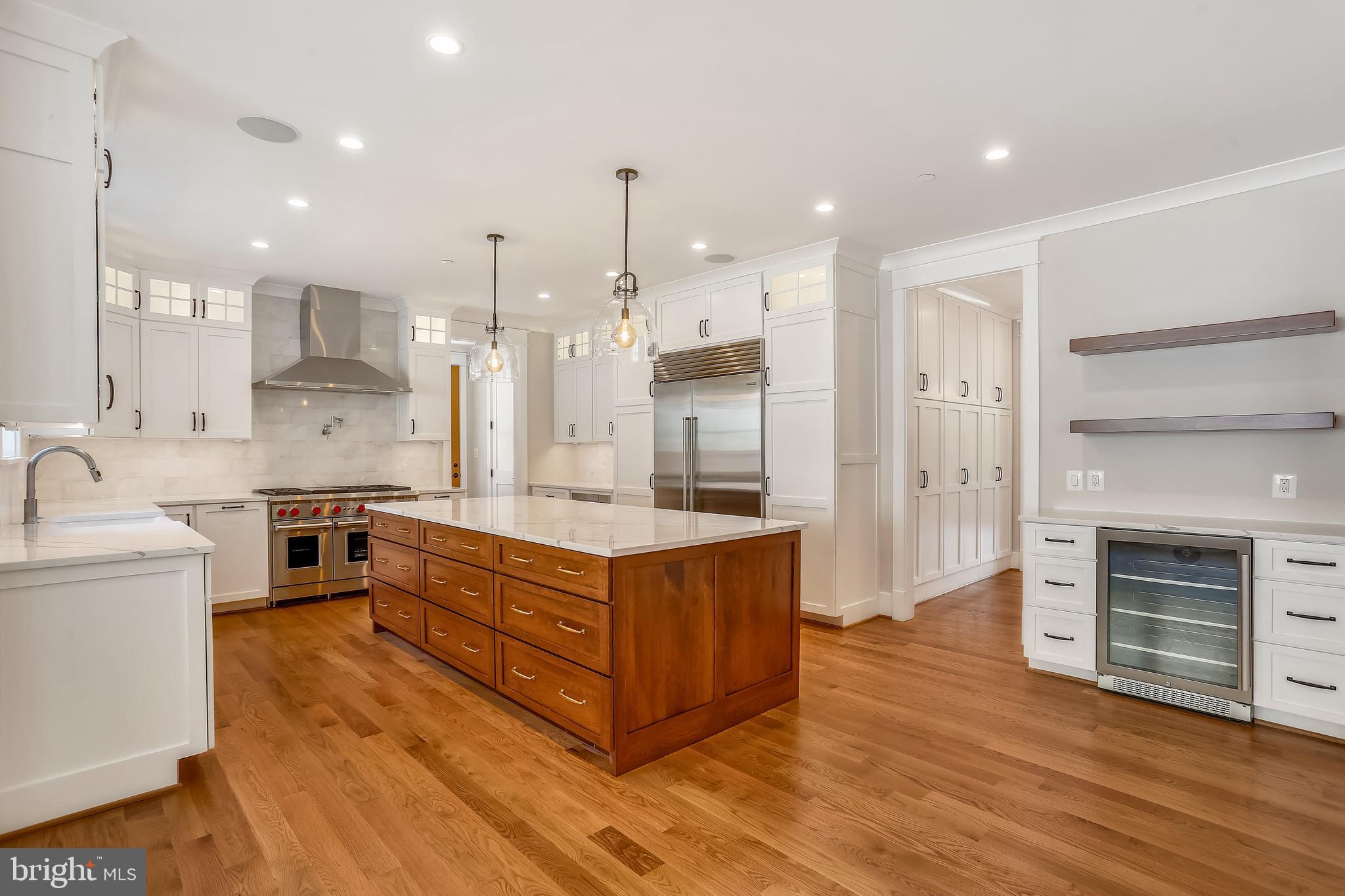 GLEN ECHO HEIGHTS - Residential