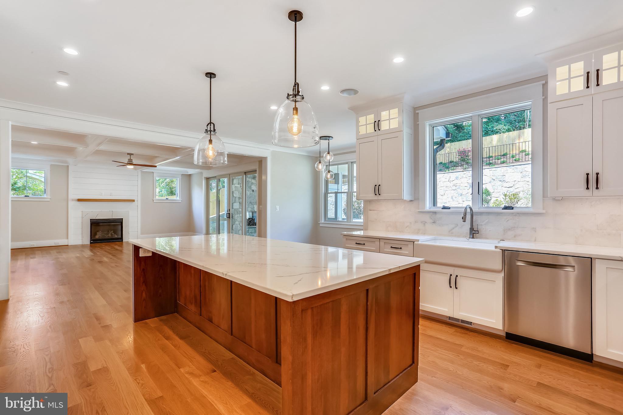 GLEN ECHO HEIGHTS - Residential