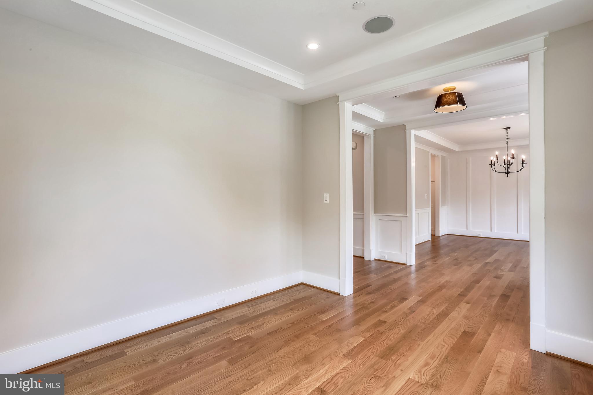 GLEN ECHO HEIGHTS - Residential