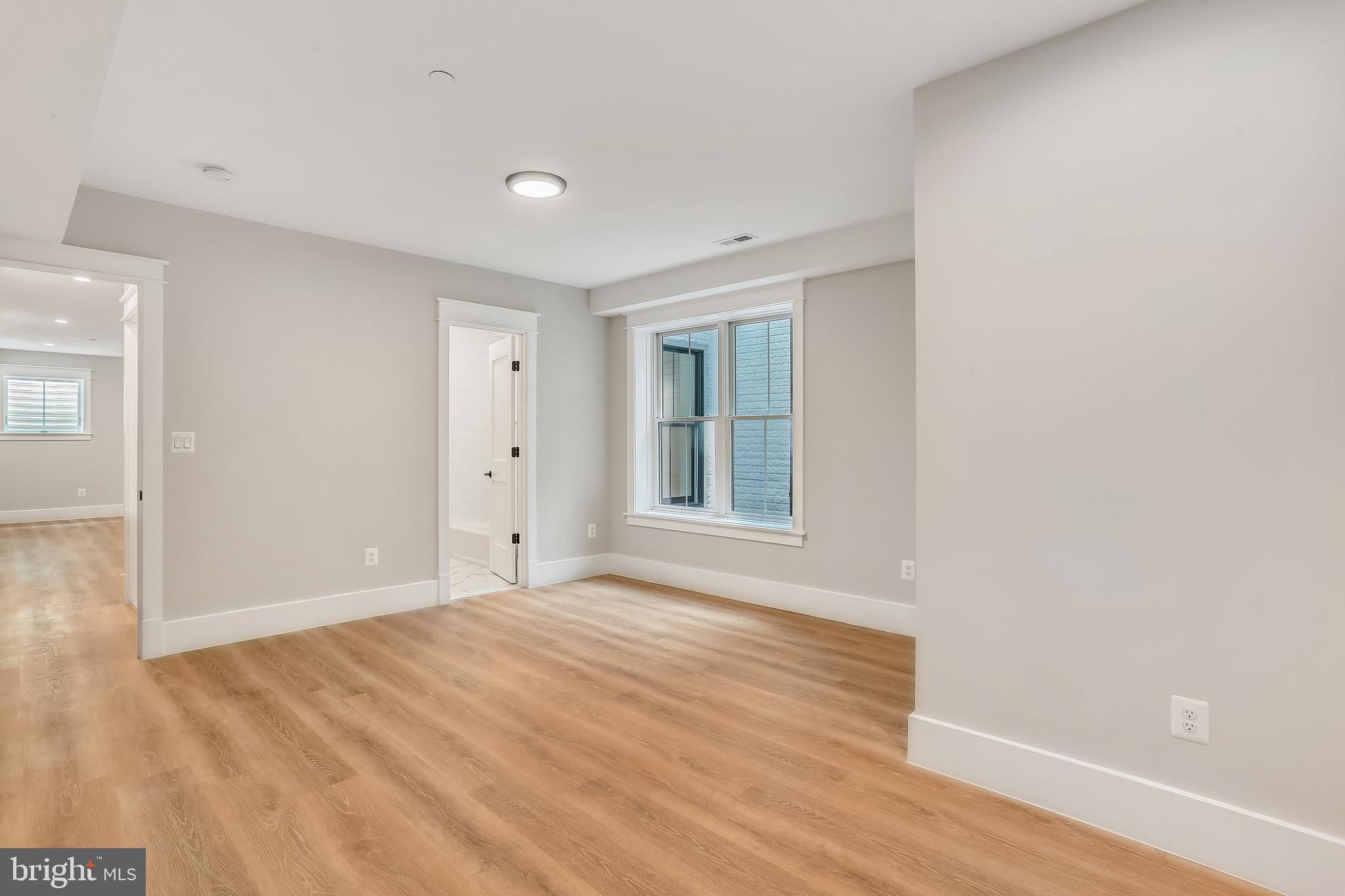 GLEN ECHO HEIGHTS - Residential