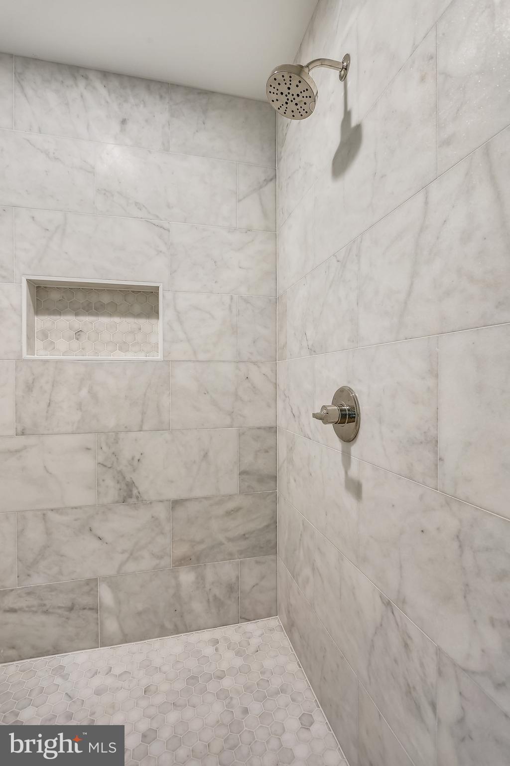 GLEN ECHO HEIGHTS - Residential