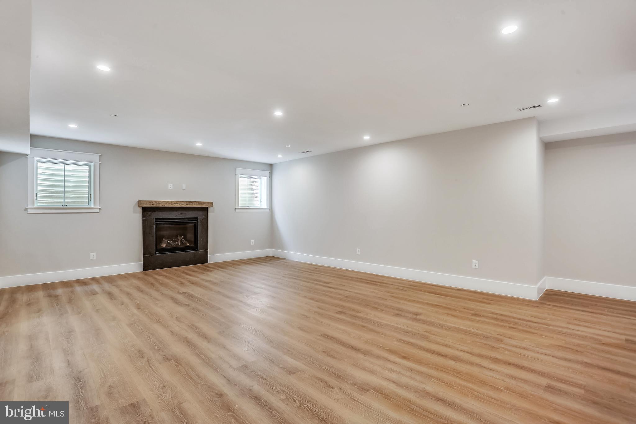 GLEN ECHO HEIGHTS - Residential