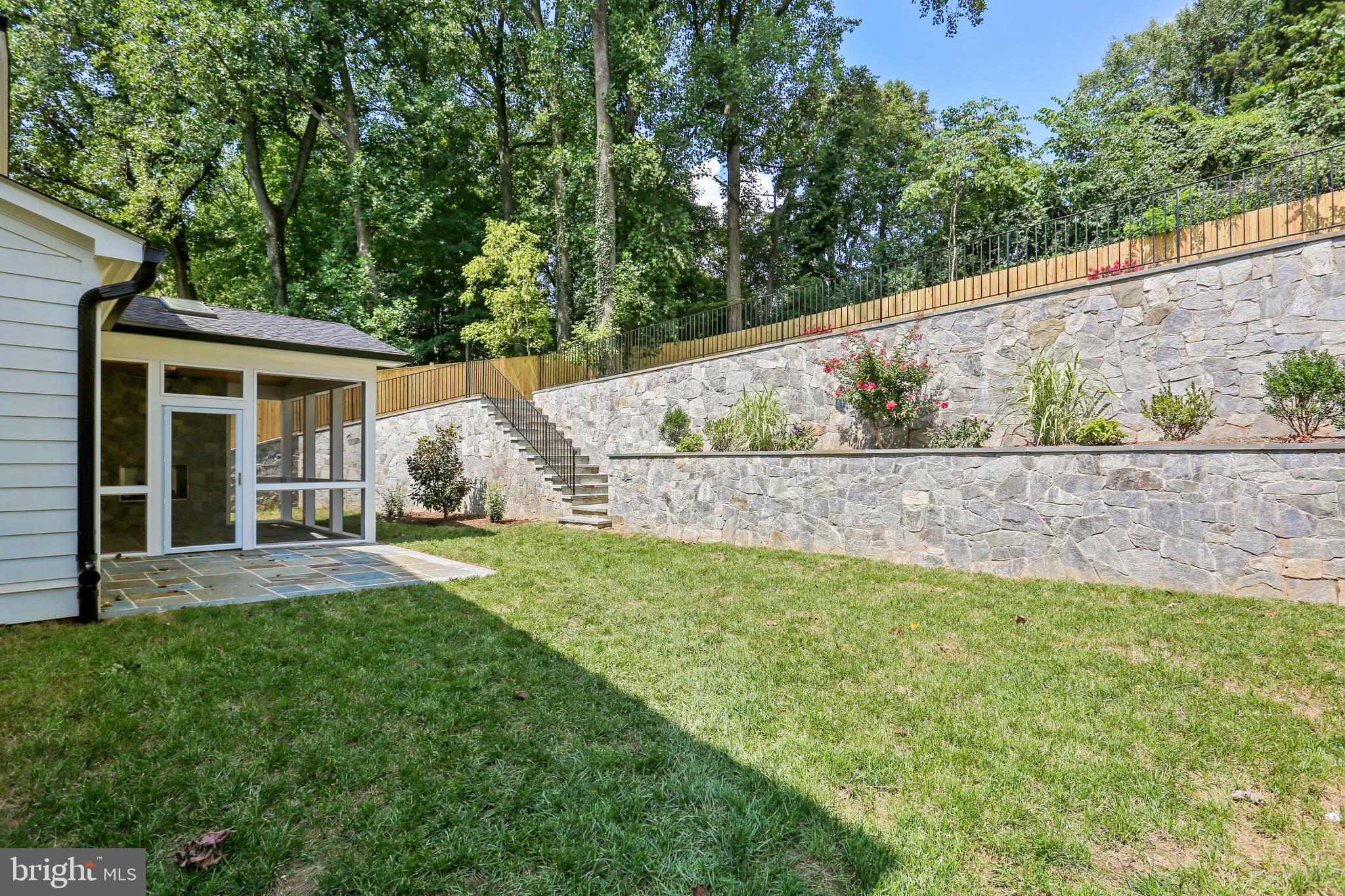 GLEN ECHO HEIGHTS - Residential