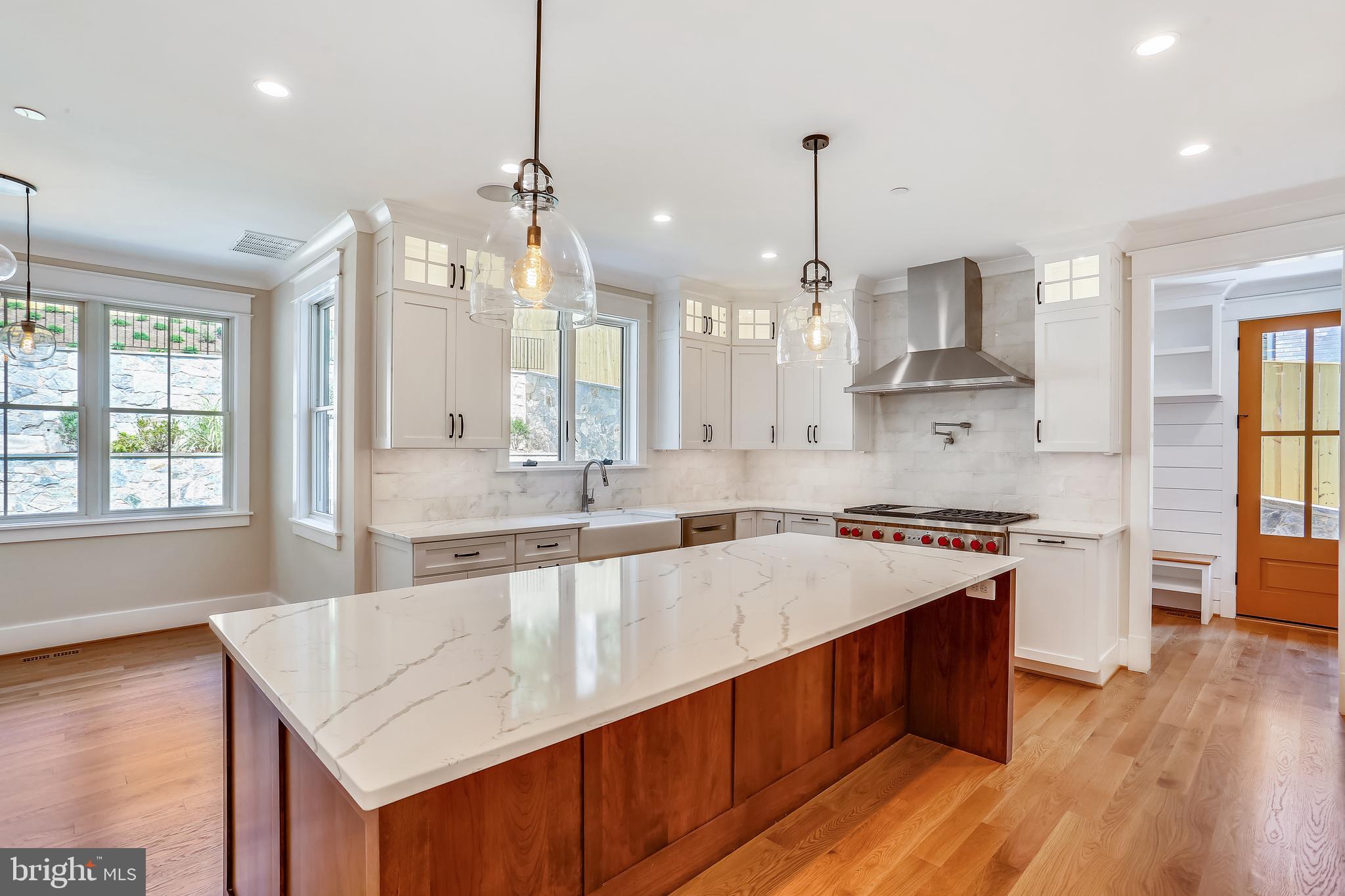 GLEN ECHO HEIGHTS - Residential