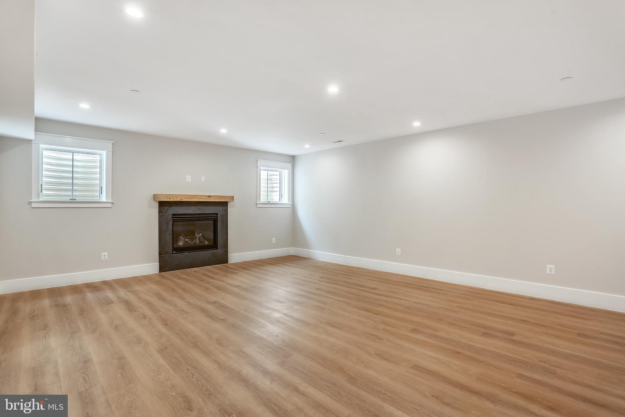 GLEN ECHO HEIGHTS - Residential