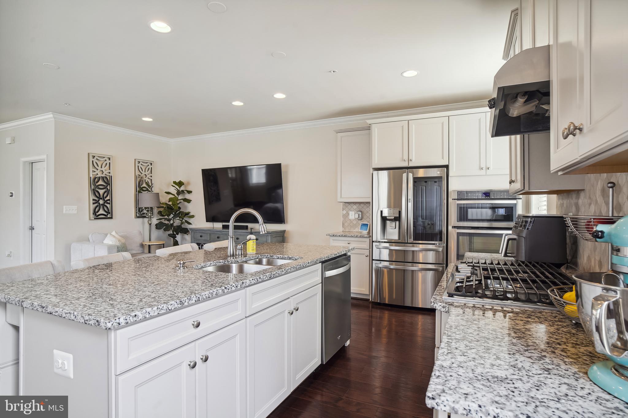 CABIN BRANCH - Residential