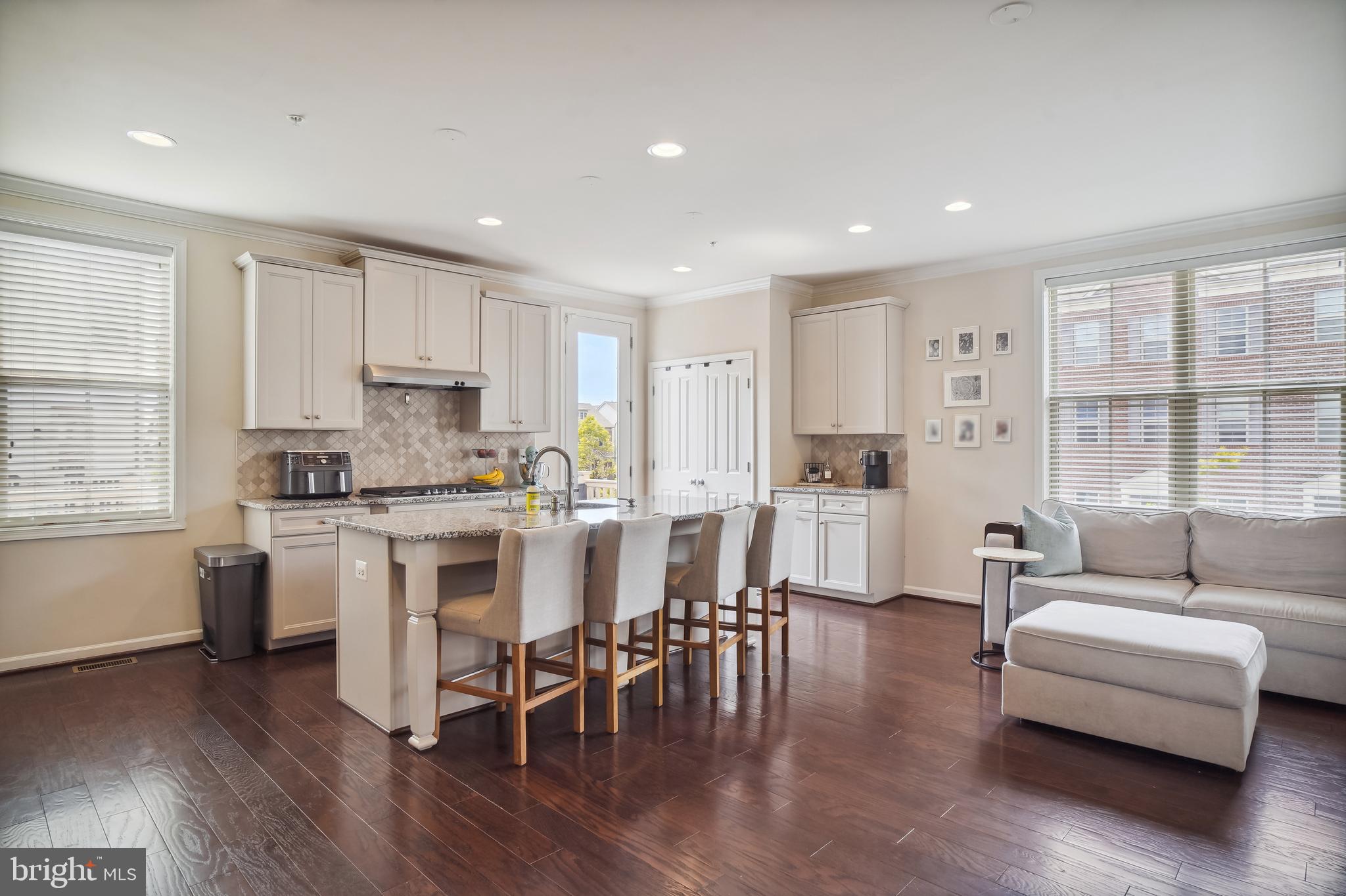 CABIN BRANCH - Residential