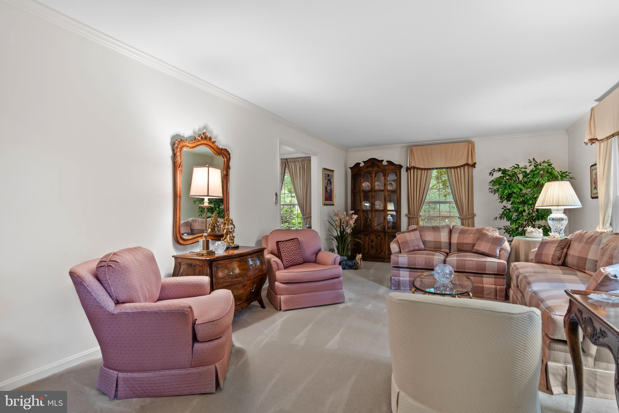 POINT RIDGE FARMS - Residential