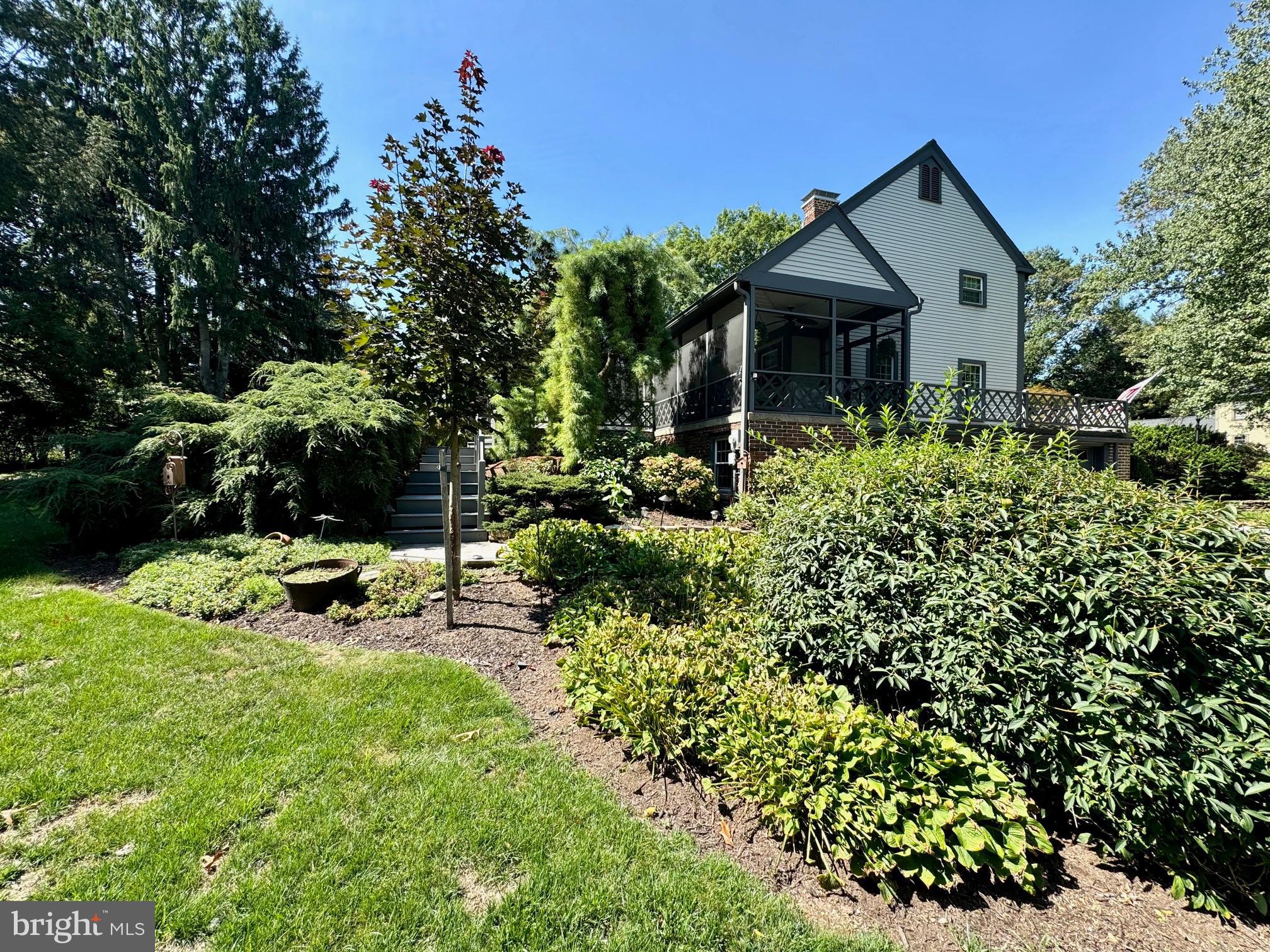 POINT RIDGE FARMS - Residential