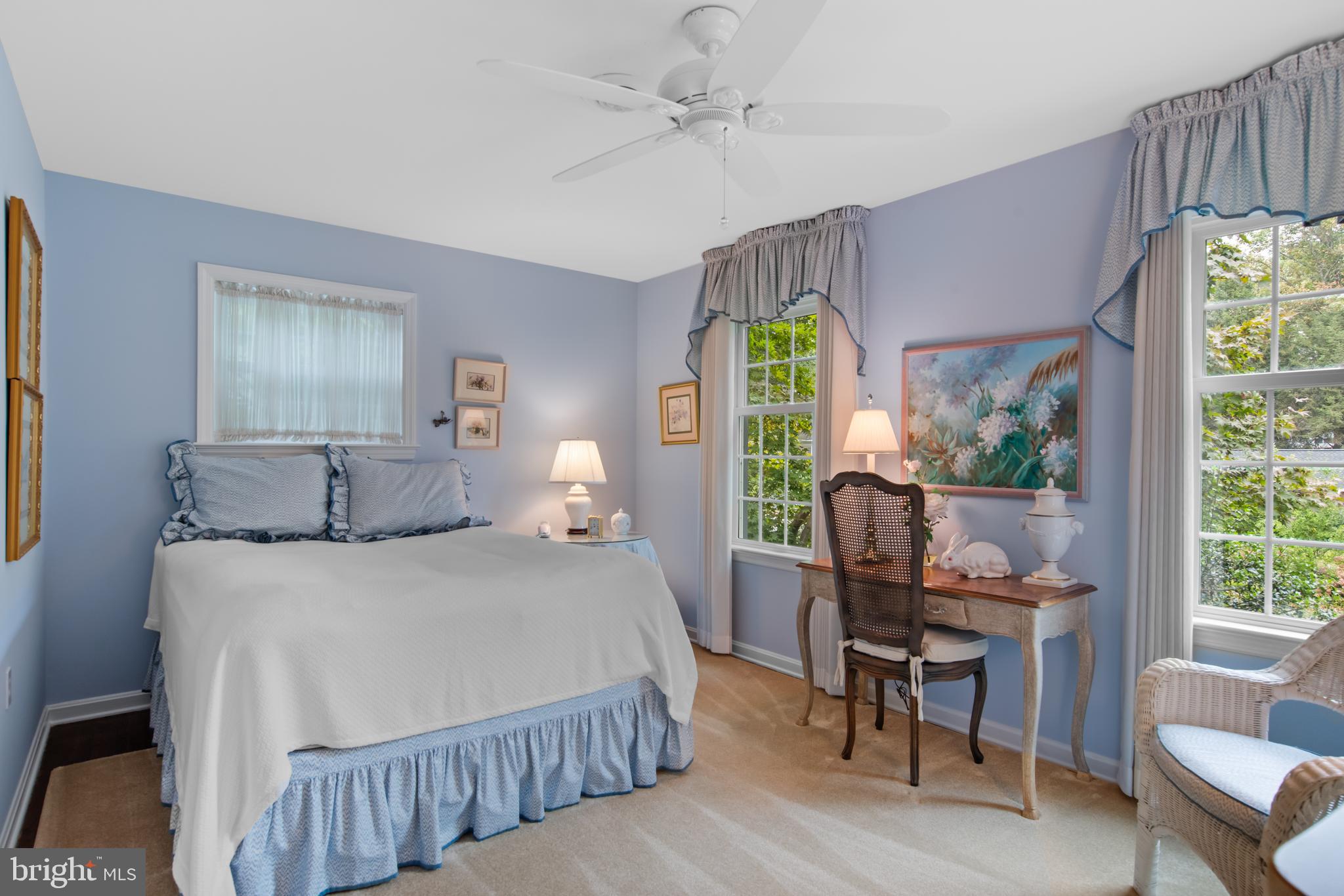 POINT RIDGE FARMS - Residential