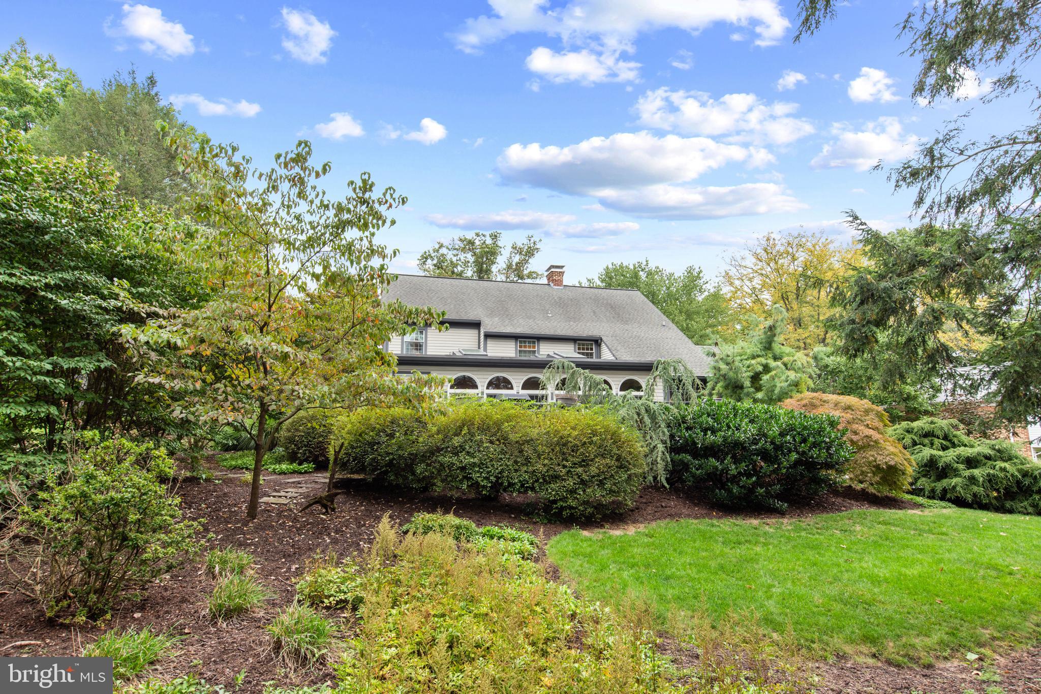 POINT RIDGE FARMS - Residential