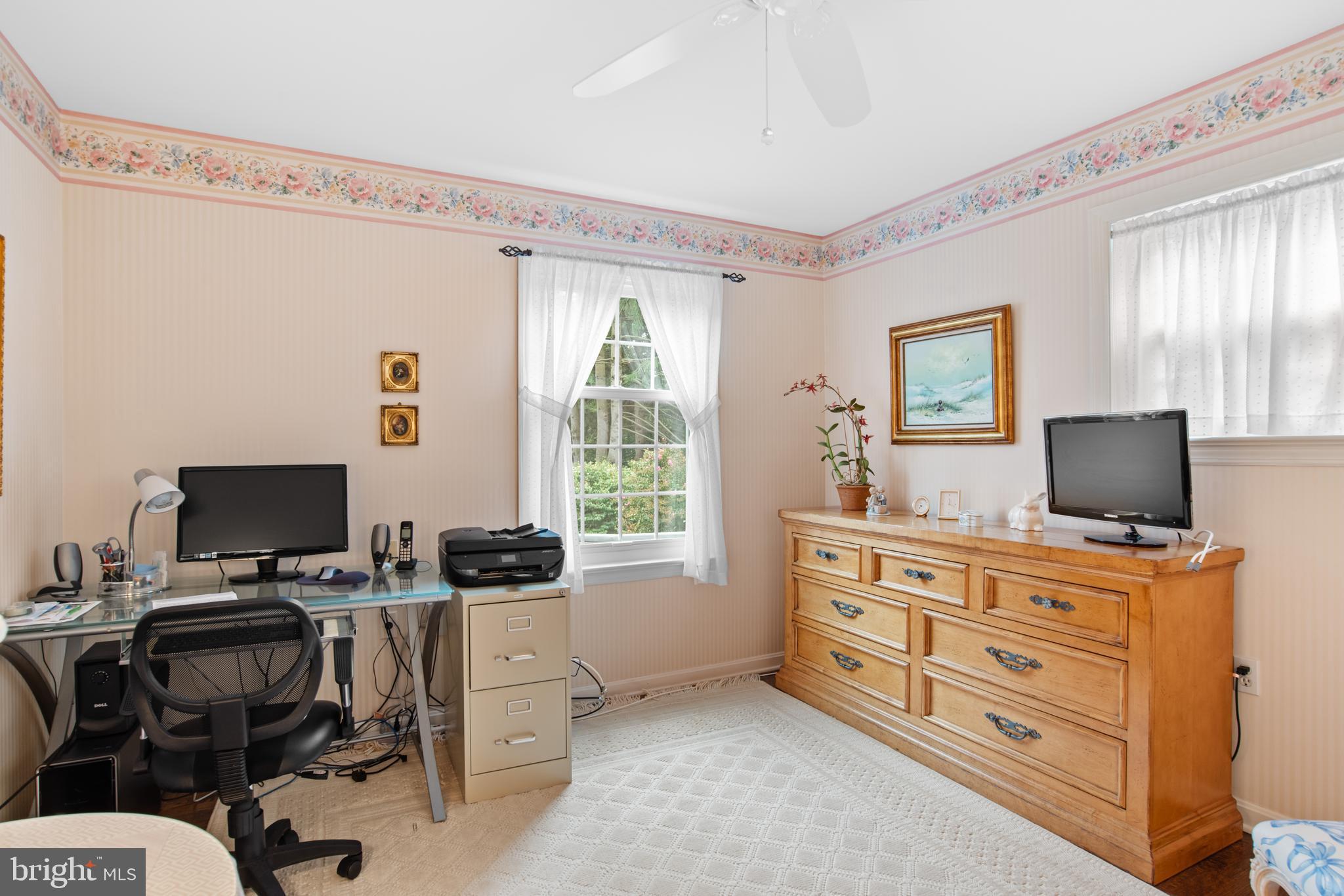 POINT RIDGE FARMS - Residential