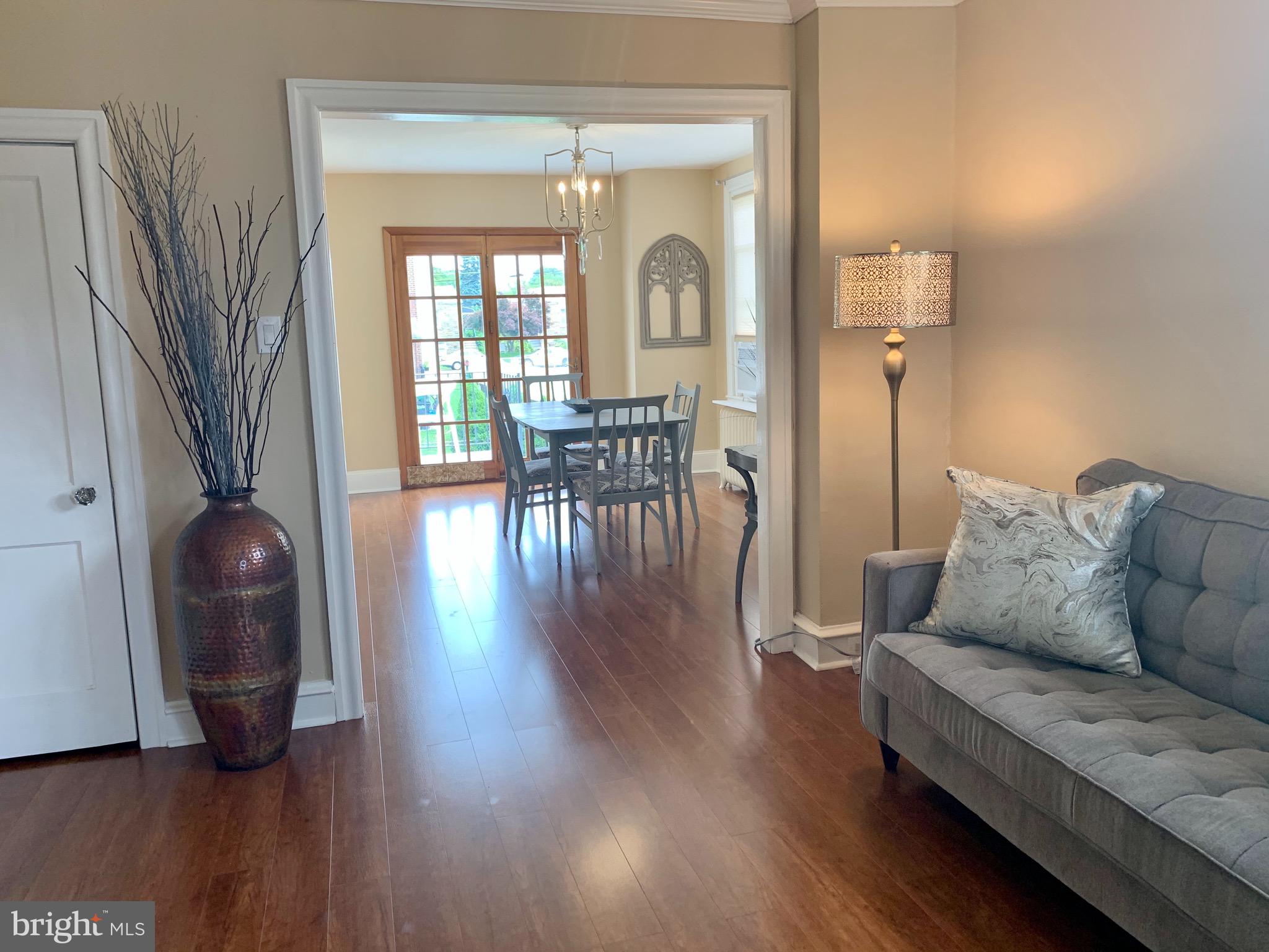 FOX CHASE - Residential