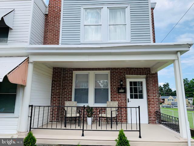 FOX CHASE - Residential
