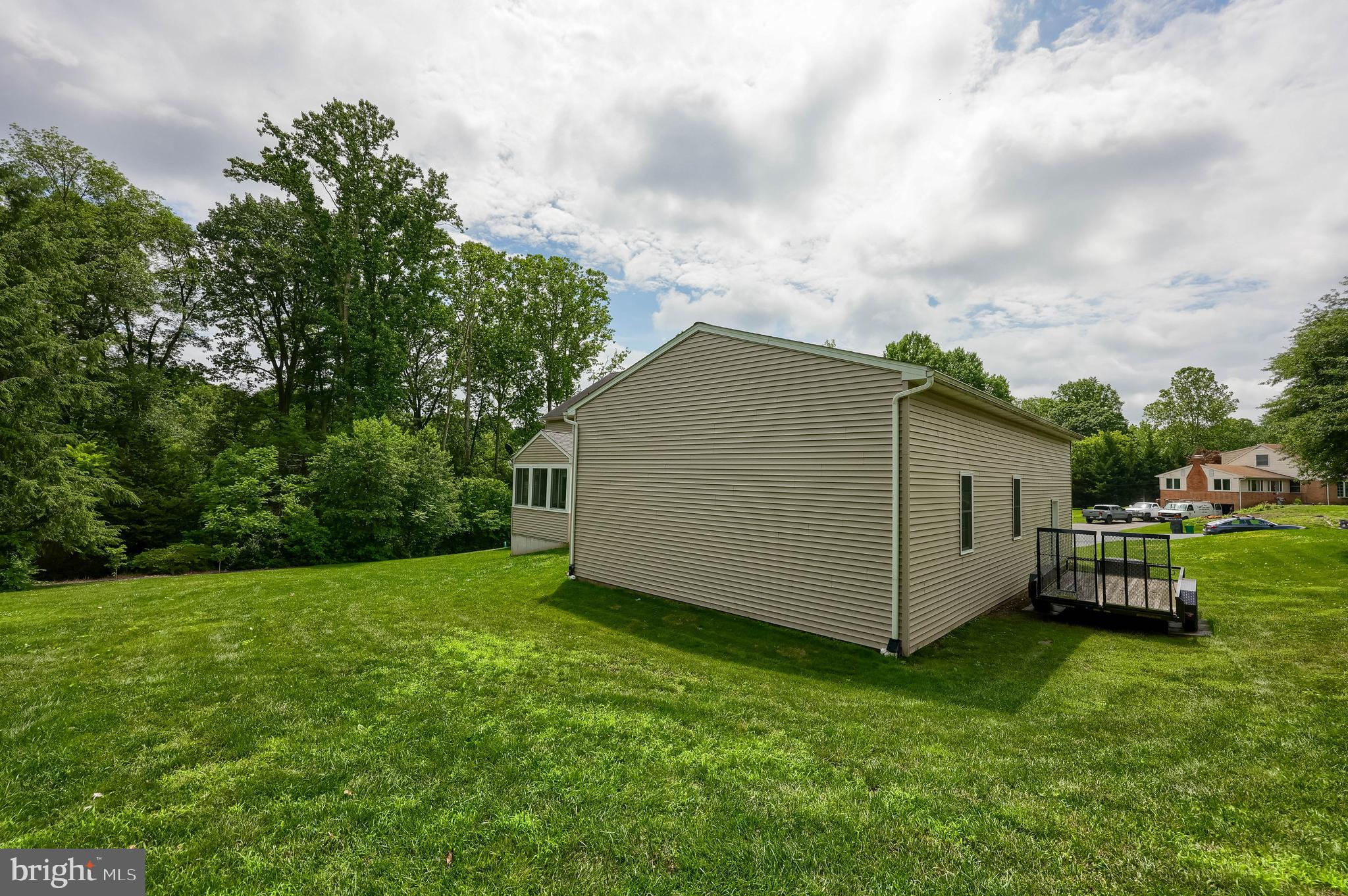 LEAF PARK - Residential