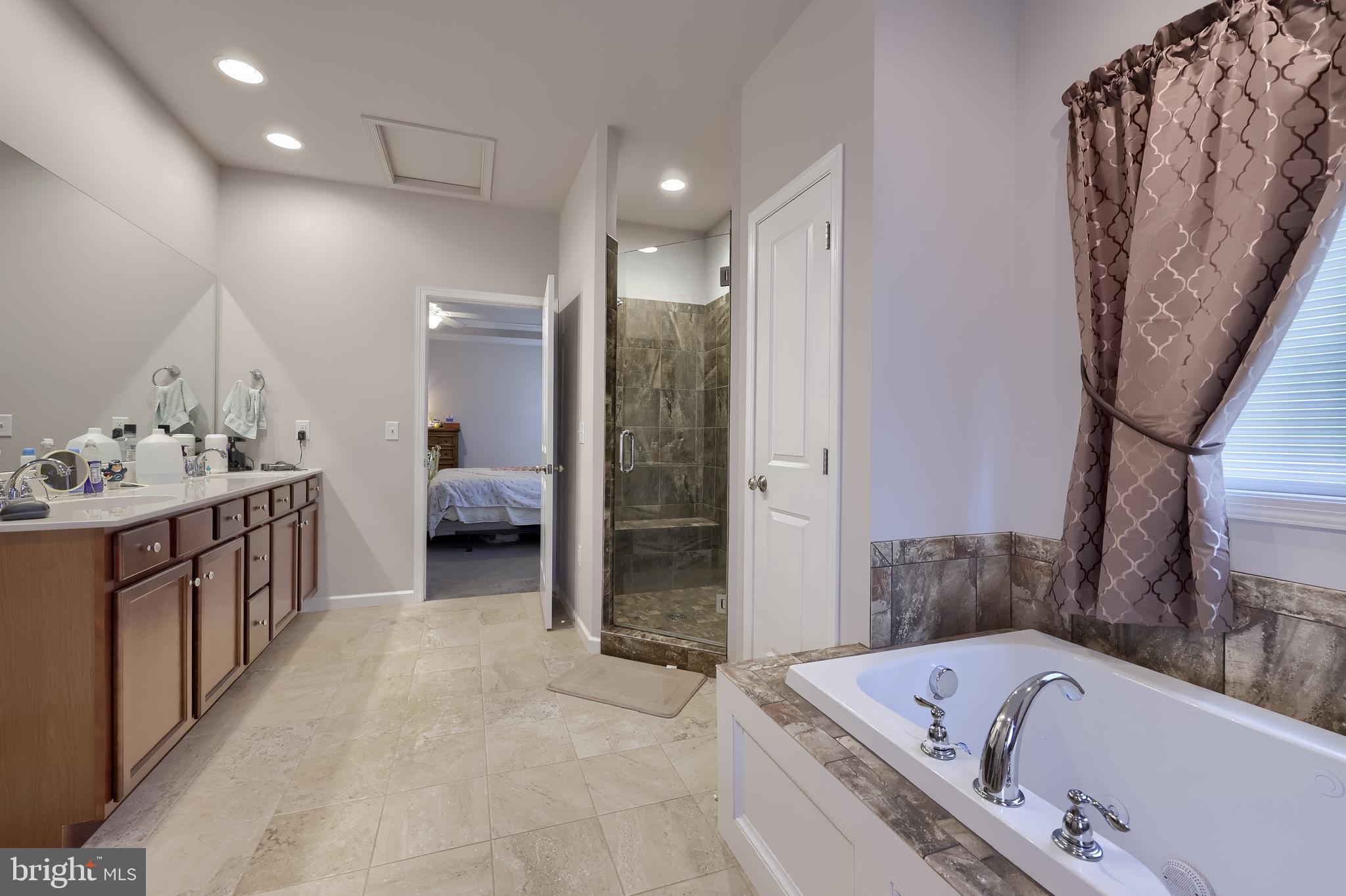 LEAF PARK - Residential