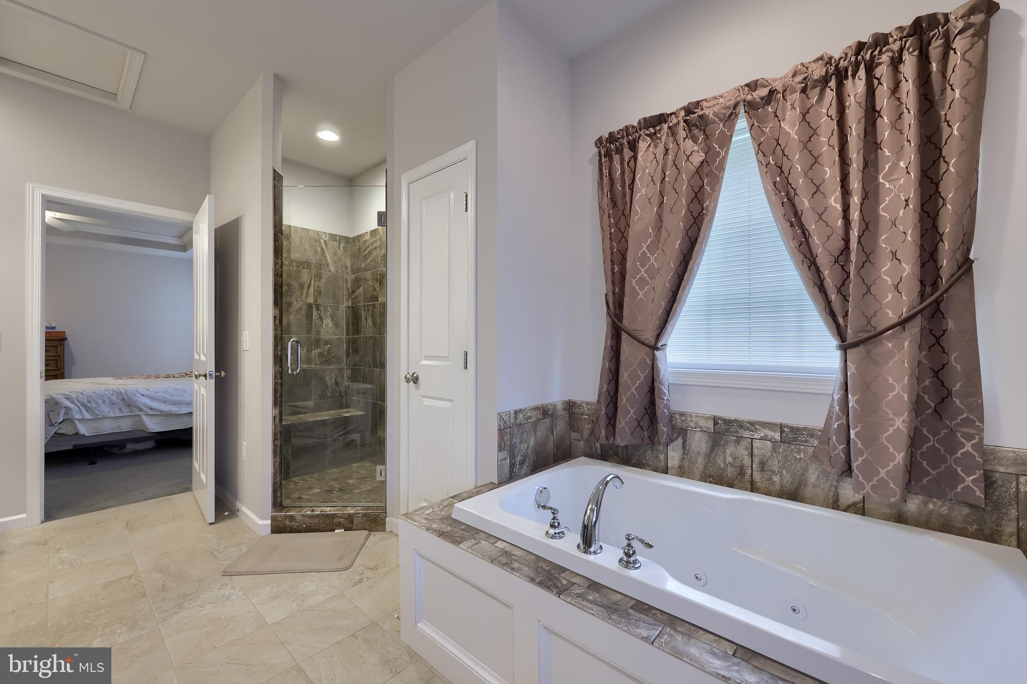 LEAF PARK - Residential