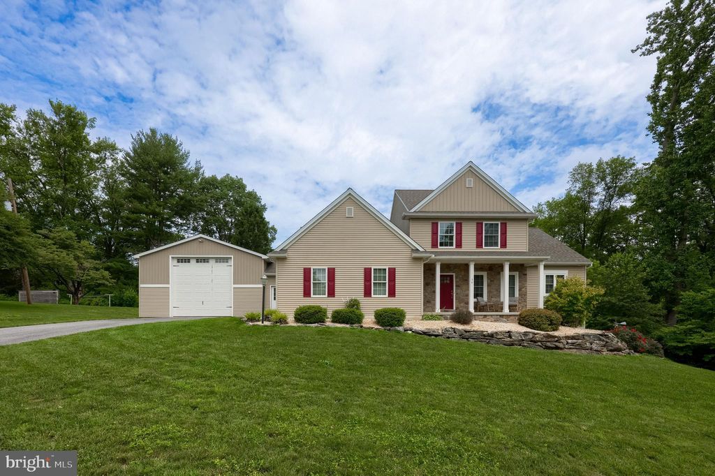 Photo of 36 Elm Court, LANCASTER, PA 17603 (MLS # PALA2071812)