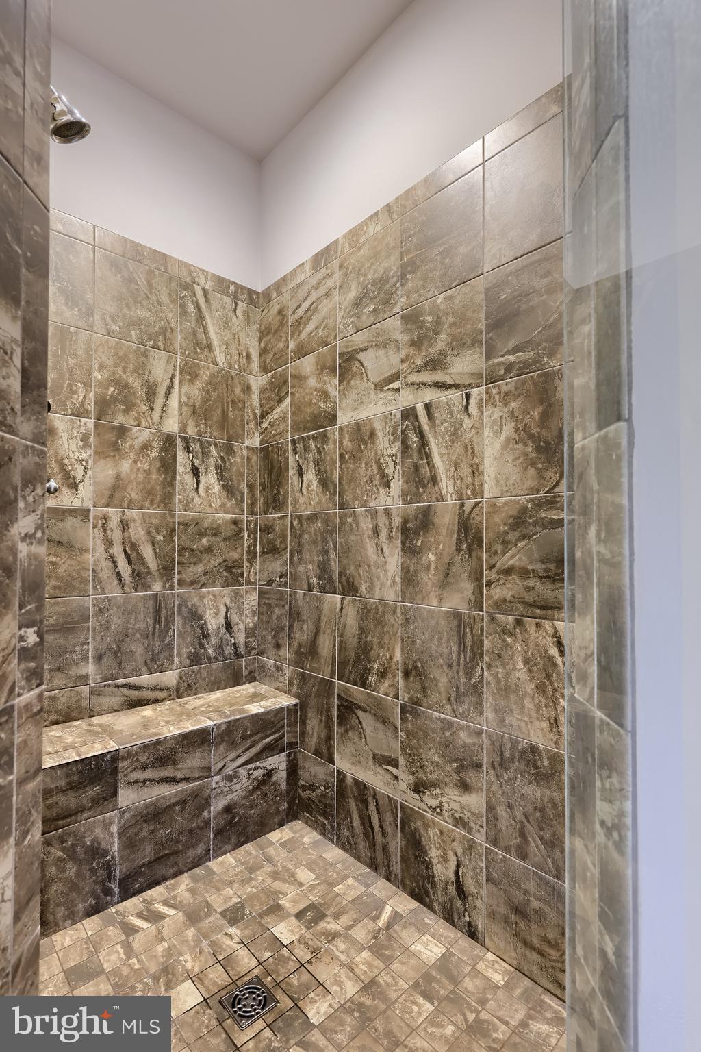 LEAF PARK - Residential