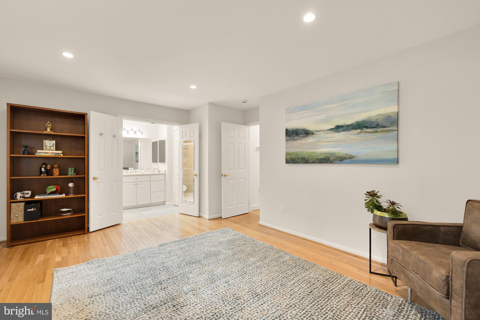 RANLEIGH - Residential