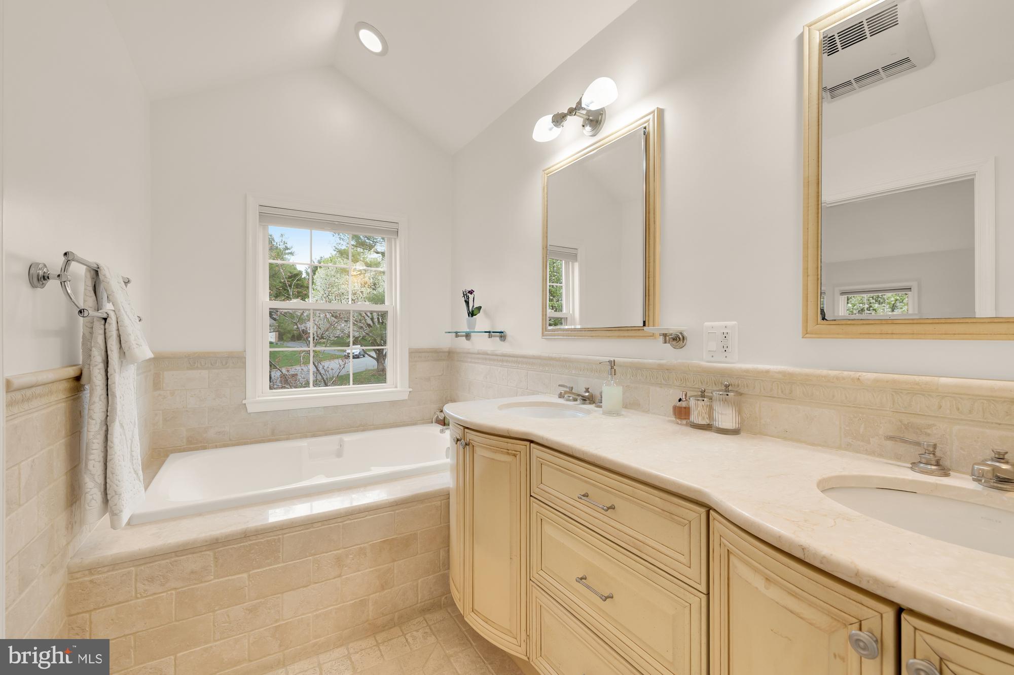 RANLEIGH - Residential