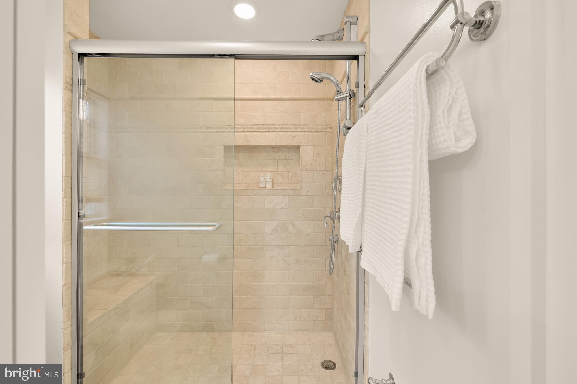 RANLEIGH - Residential